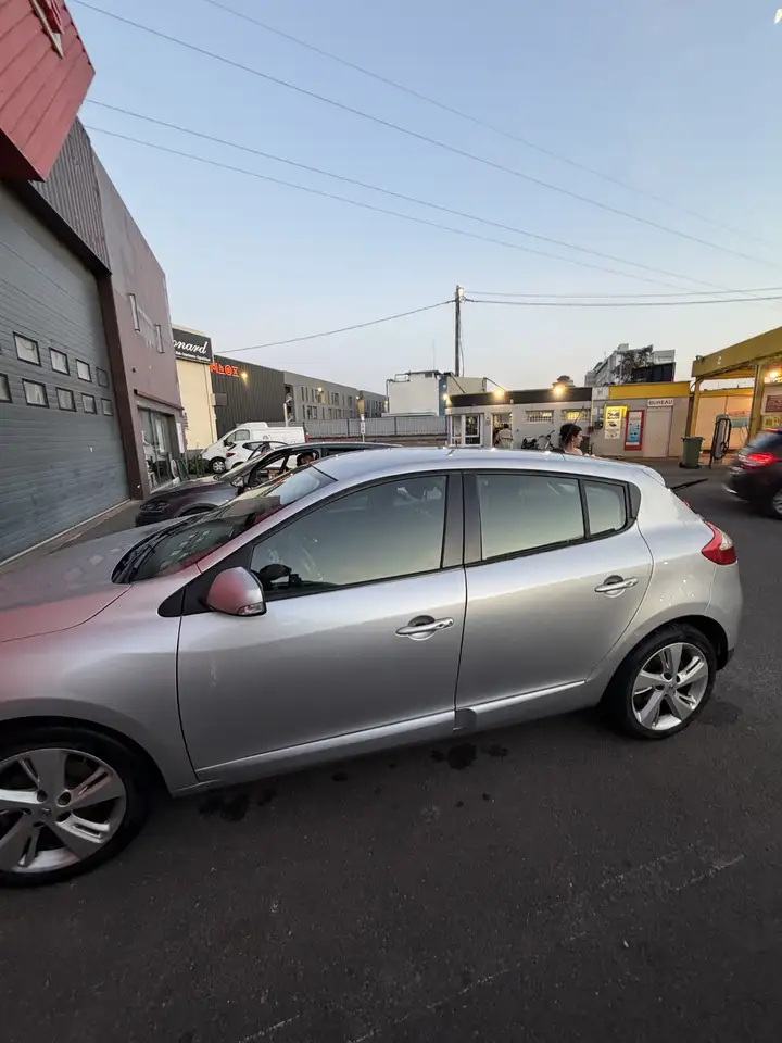 Renault Megane Berline — photo 6