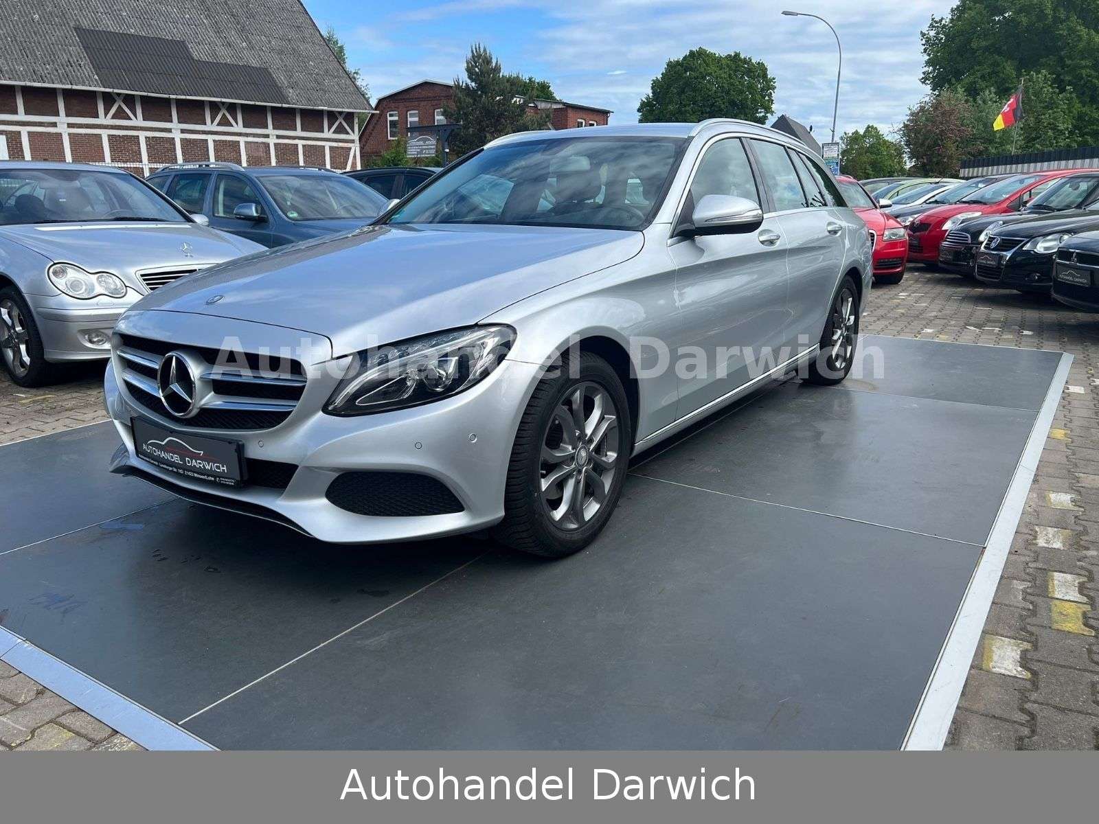 Second hand Mercedes Benz C-Class 