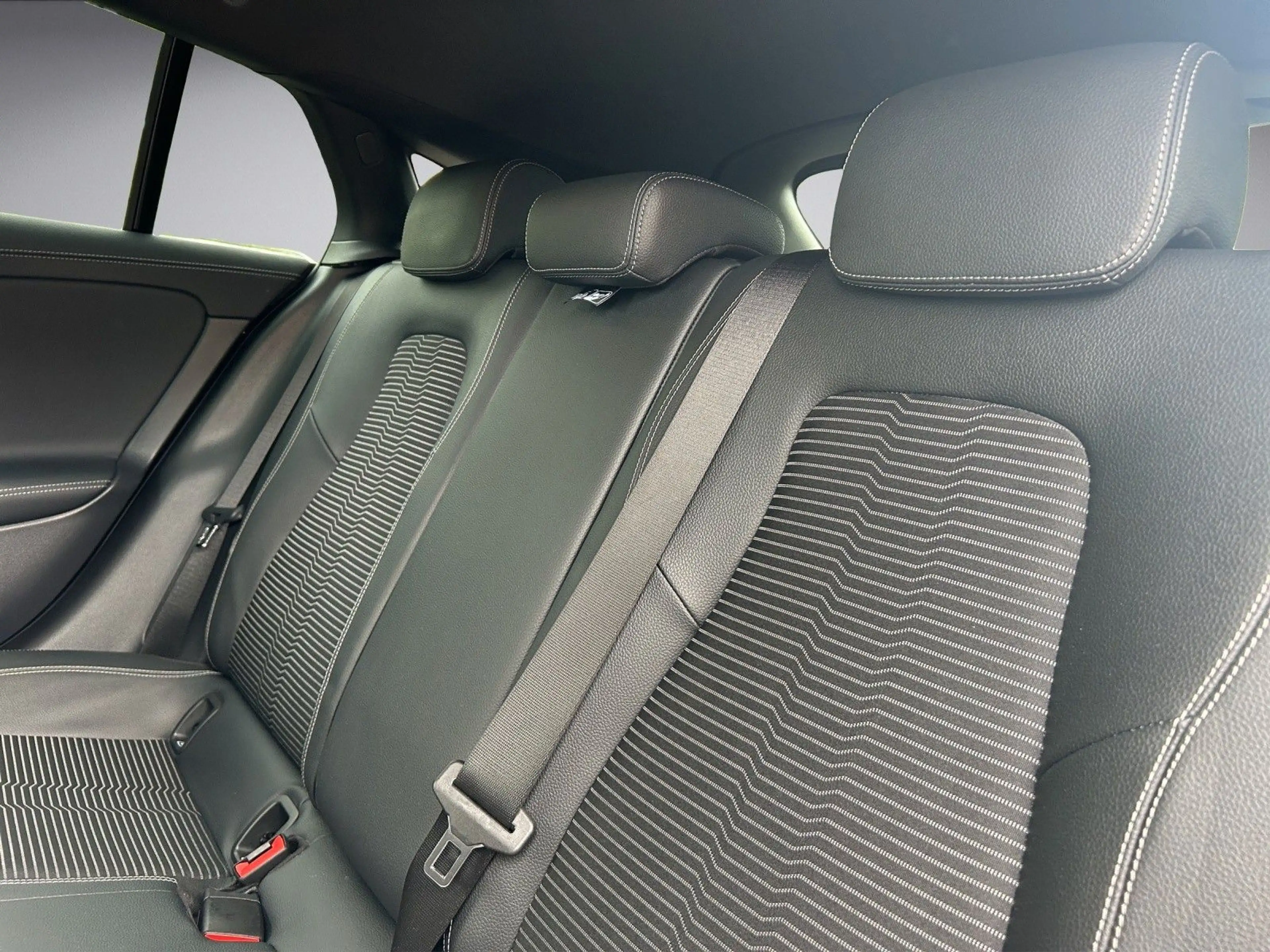 Mercedes-Benz CLA 220 CLA 220 d SB*AHK*KAMERA*SOUNDSYSTEM*LED*MBUX*DIS — photo 12