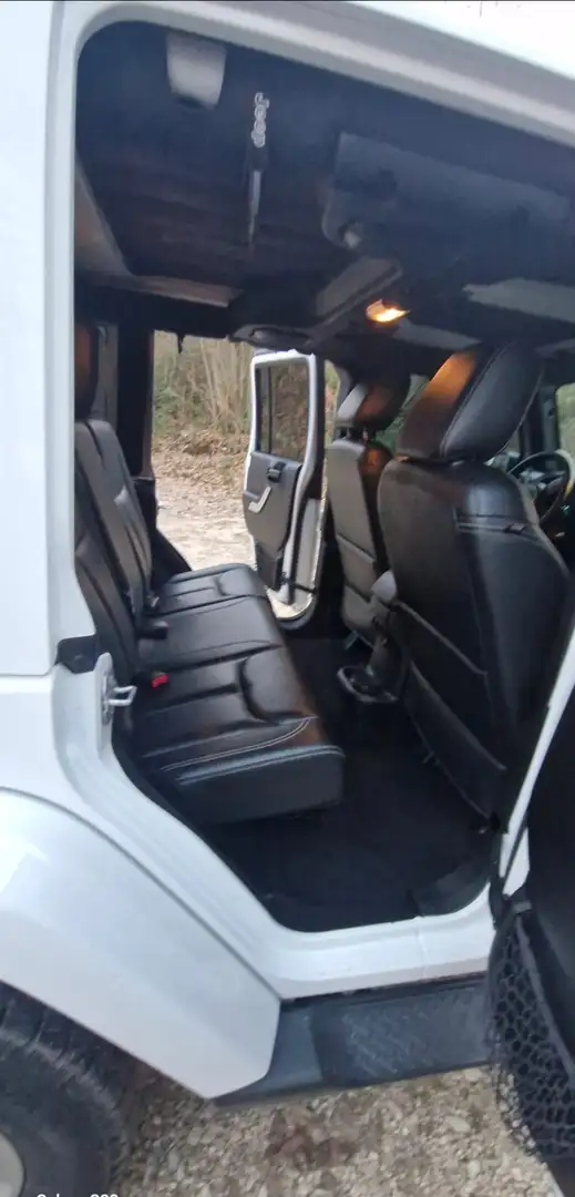 Jeep Wrangler Unlimited 2.8 crd Sahara auto E5+ - 2