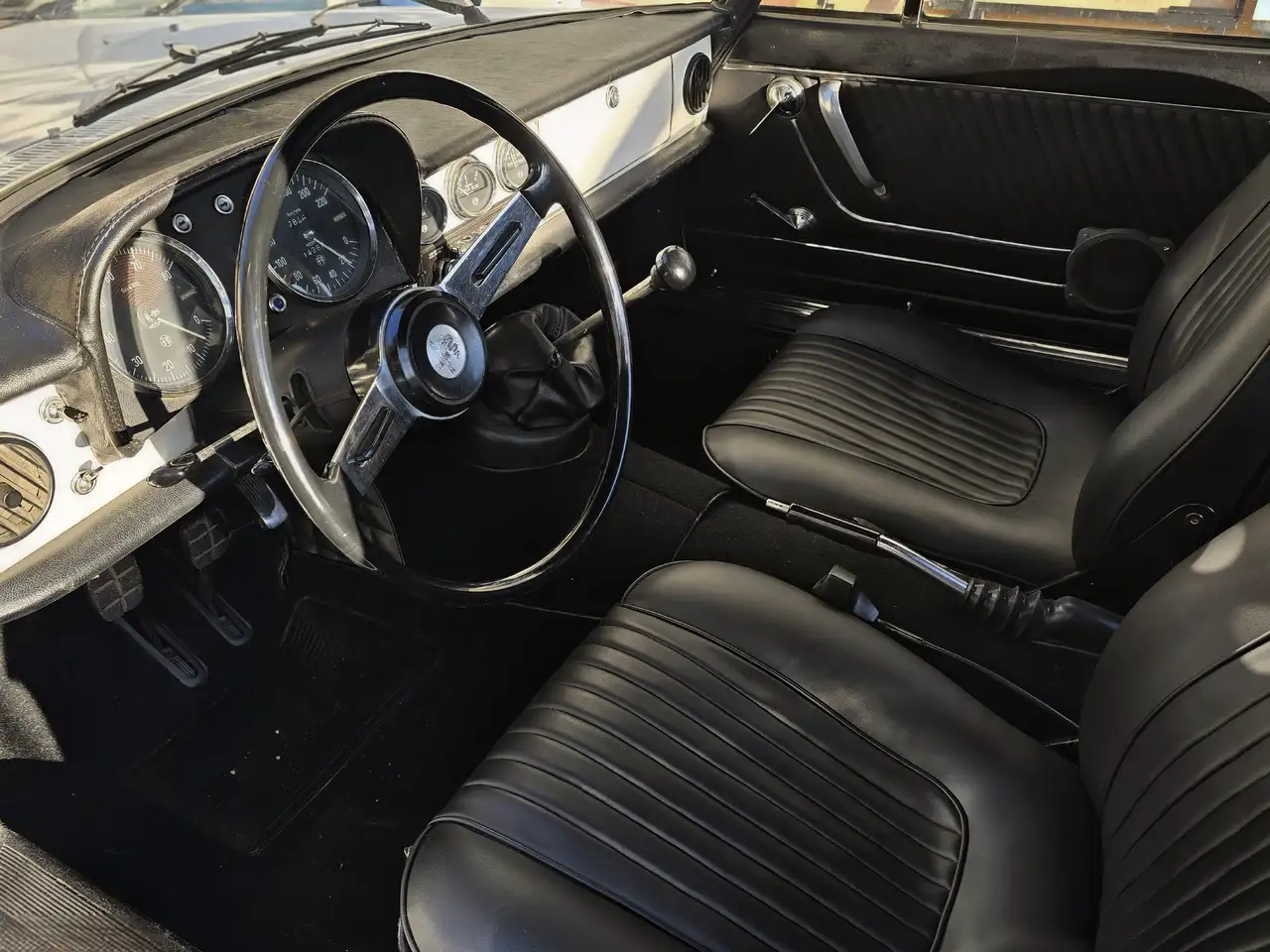 Alfa Romeo Spider 1300 Junior 105 coda lunga anno 1968, foto 12