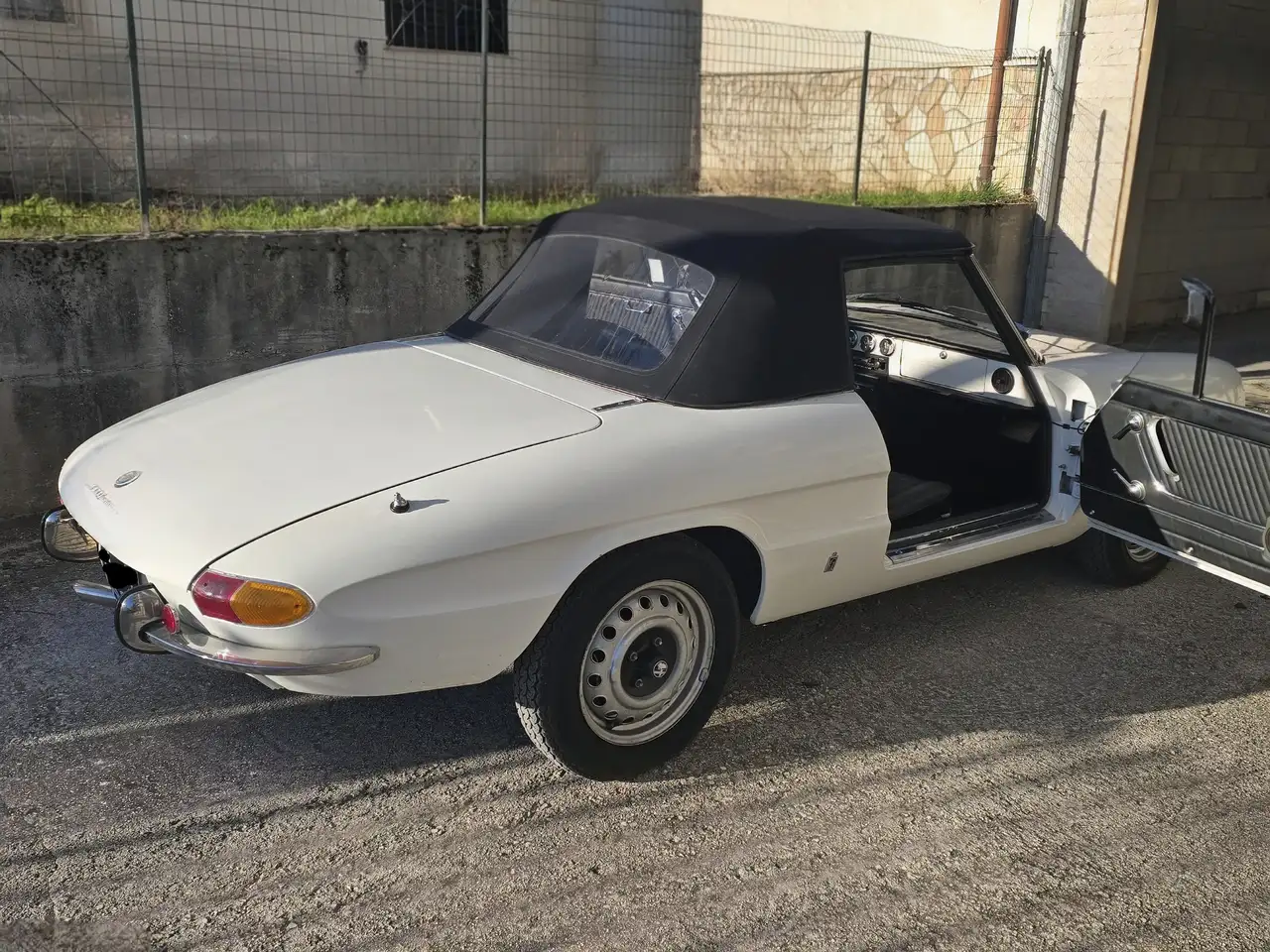Alfa Romeo Spider 1300 Junior 105 coda lunga anno 1968, foto 3