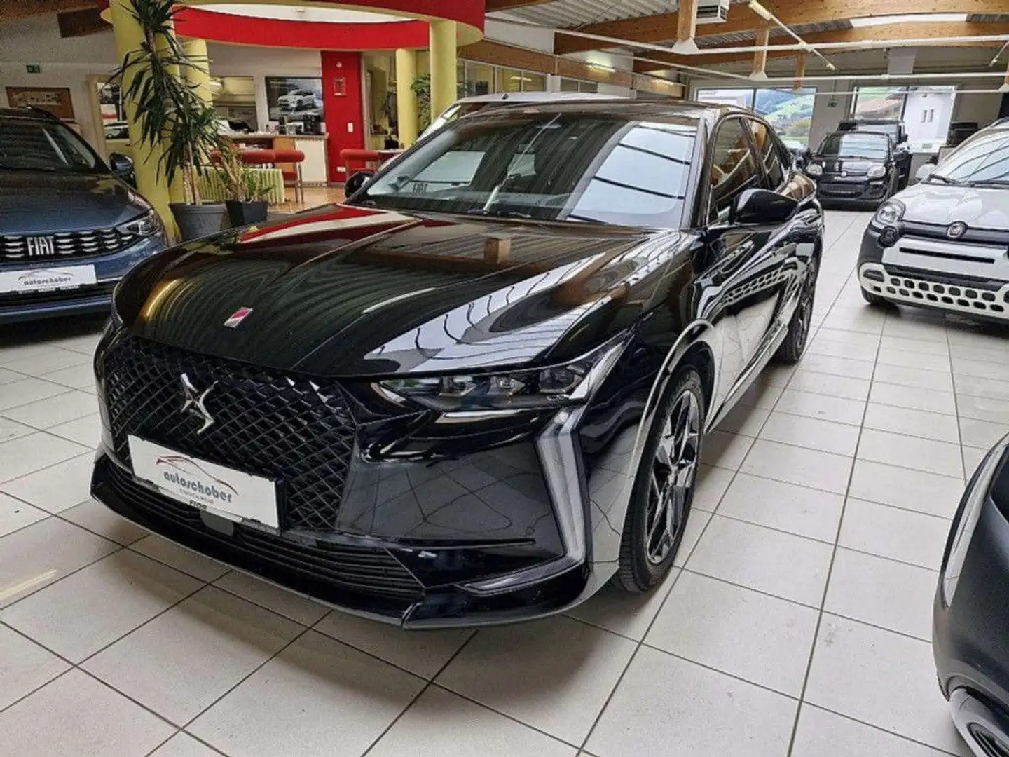 DS Automobiles DS 4 DS4 PureTech 225 S&S EAT8 Performance Line + Schwarz - 1