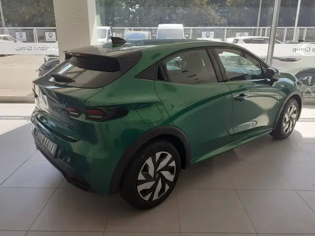 Renault Clio view 2
