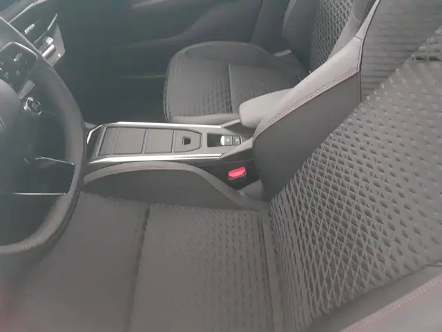 Renault Clio view 6