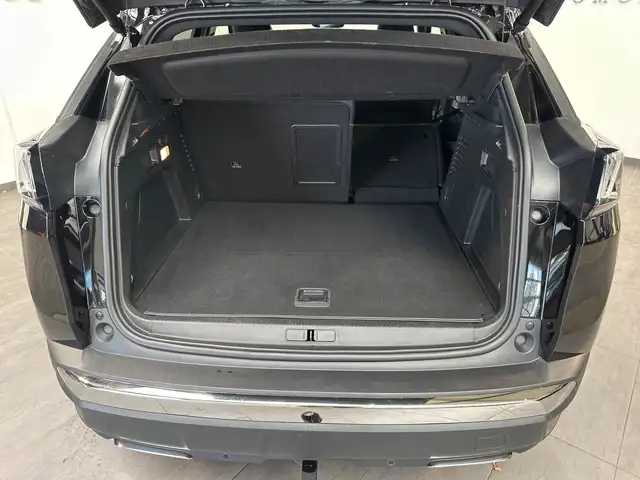 Peugeot 3008 view 8
