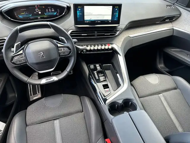 Peugeot 3008 view 16
