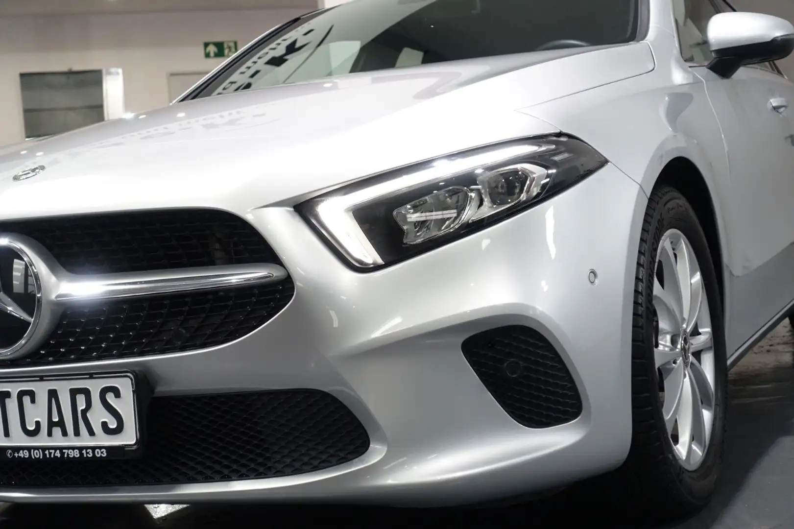 Mercedes-Benz A 200 Automatik Progressive | R.Kamera | LED Argent - 2