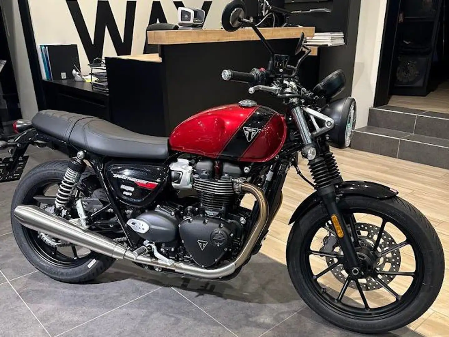 Triumph Speed Twin 900 Roşu - 2