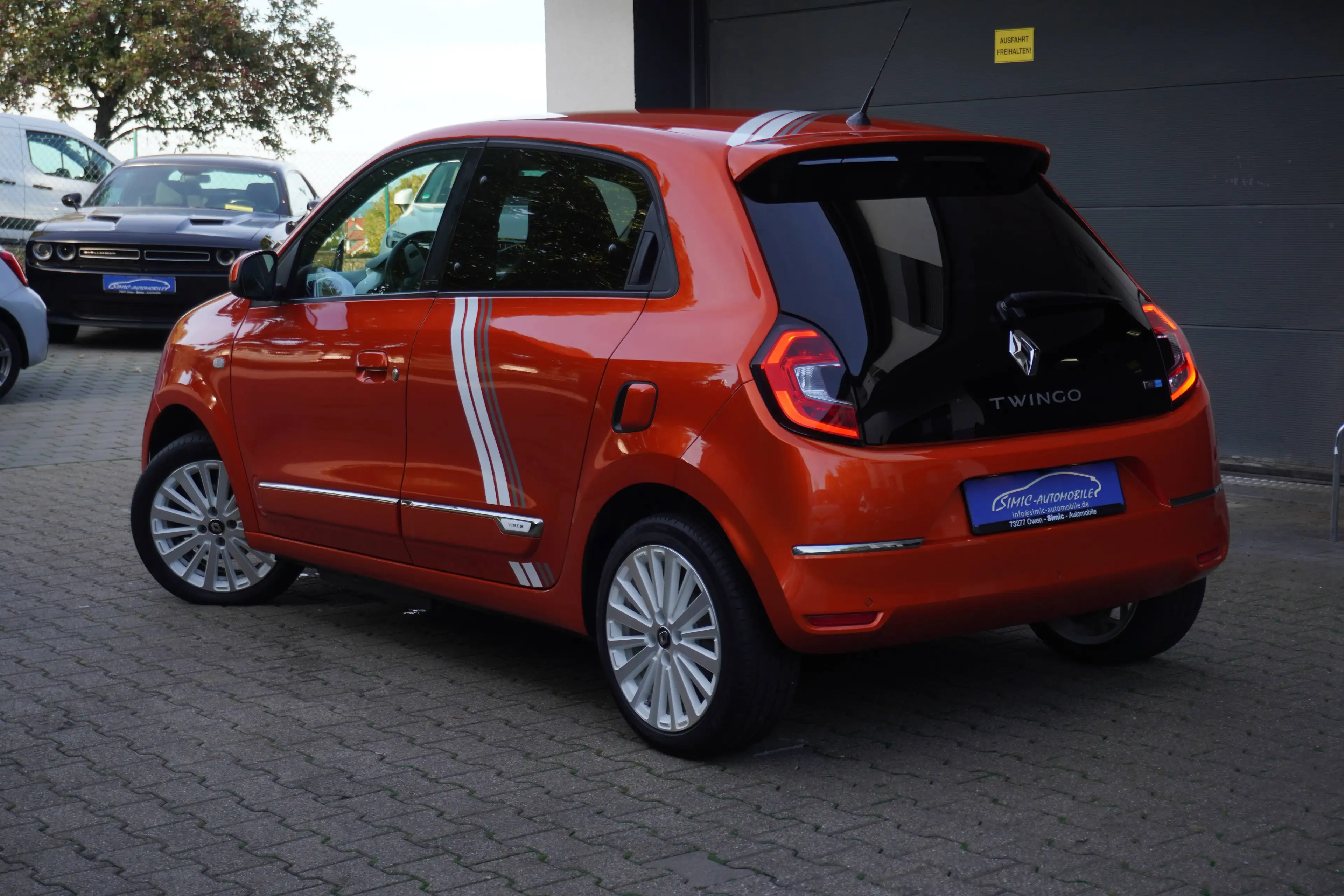 Renault Twingo Vibes Electric KLIMA+NAVI+KAMERA+ALU+TEMPOMAT+1.Hd — photo 8