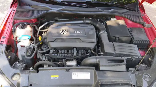 Volkswagen Scirocco view 15