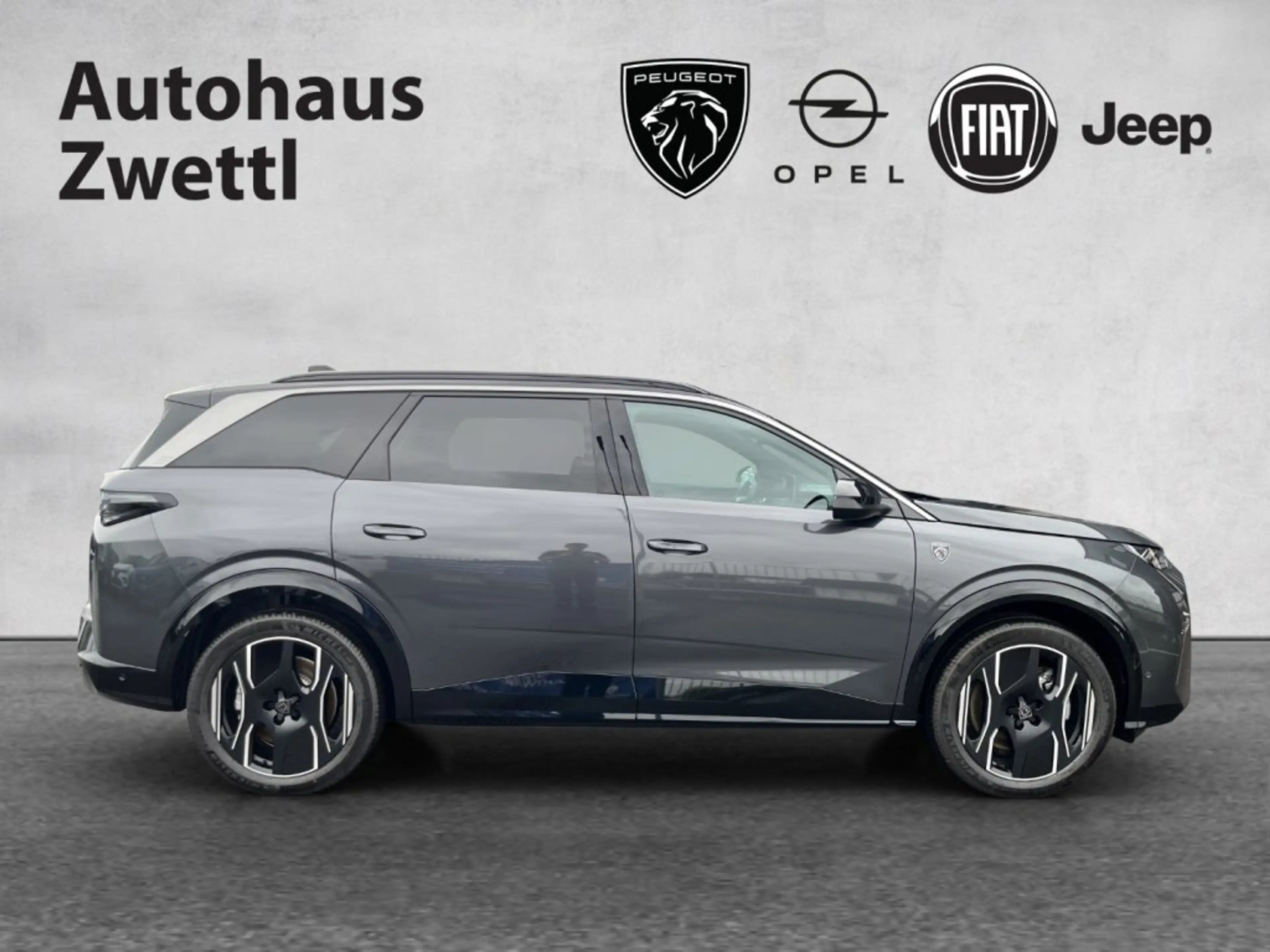 Peugeot 5008 GT Elektro 230 98kW — photo 7