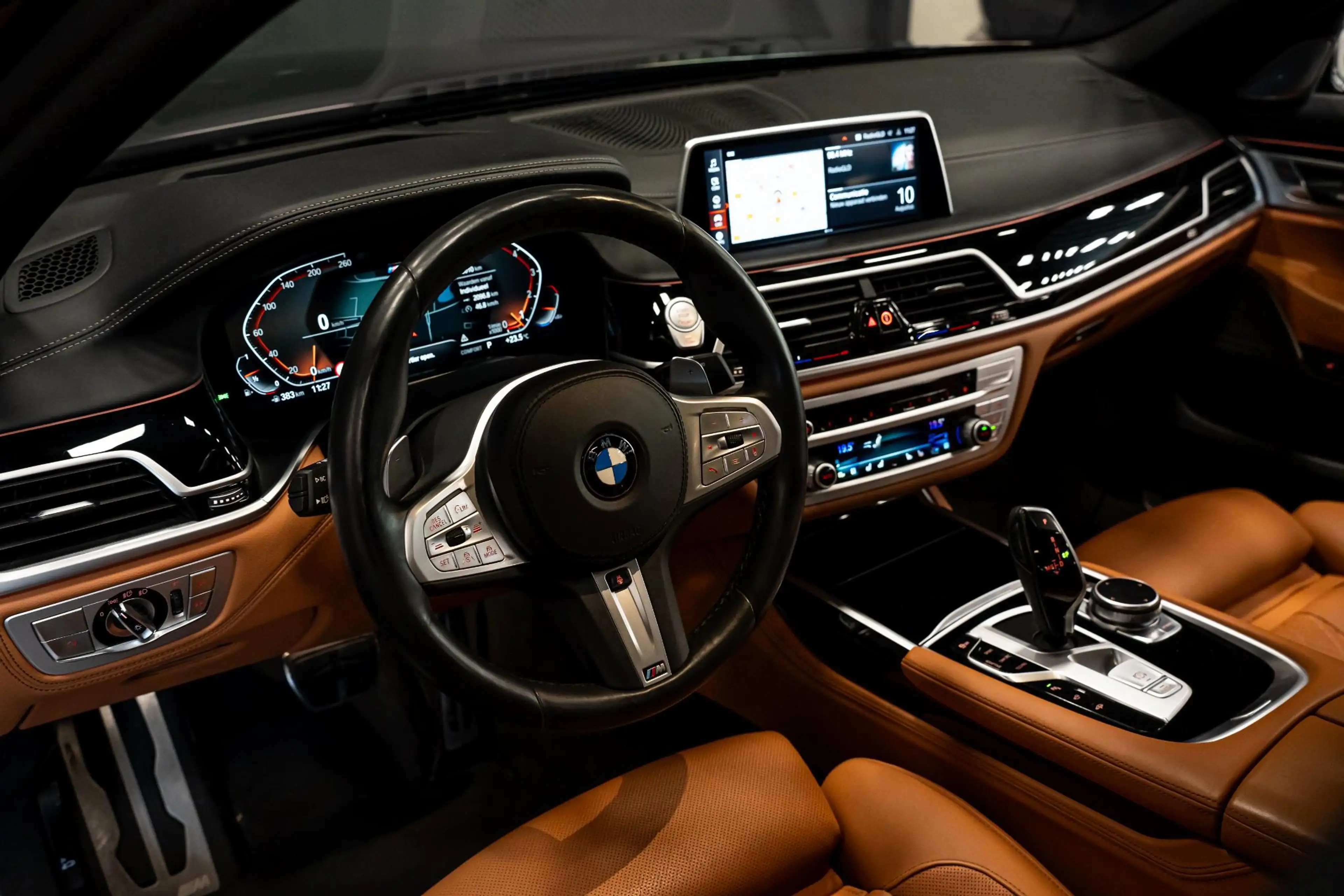 BMW 750 7-serie 750i xDrive High Executive *M-Sport / Harm — photo 28