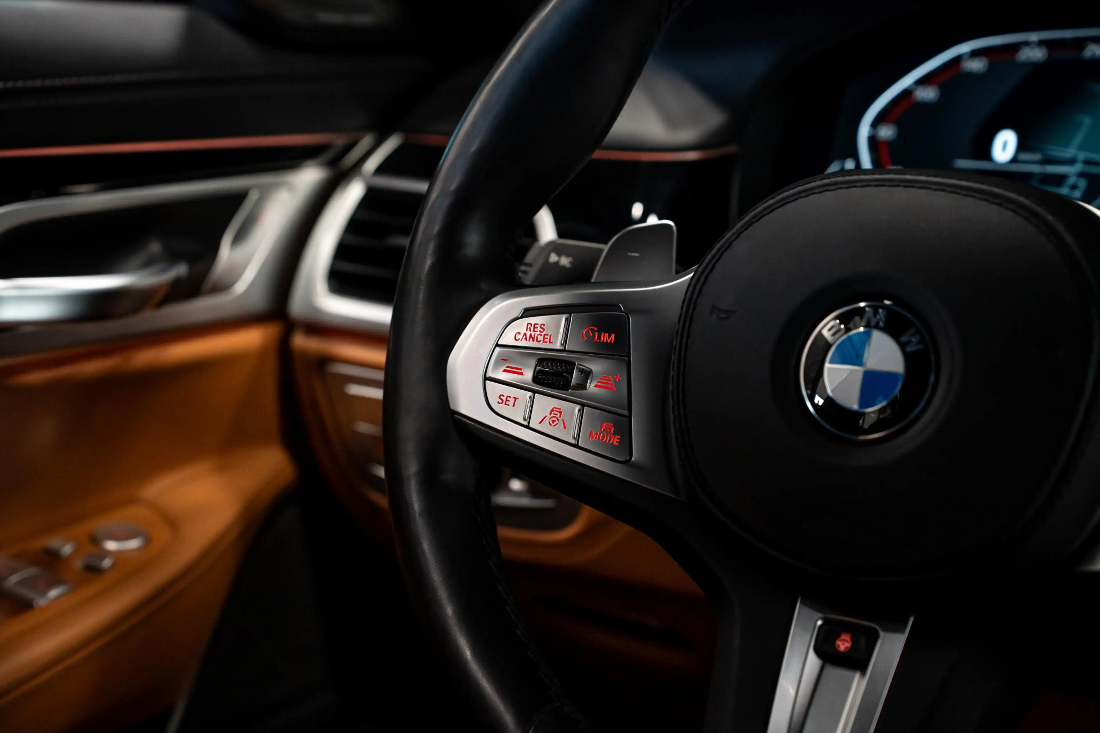 BMW 750 7-serie 750i xDrive High Executive *M-Sport / Harm — photo 31