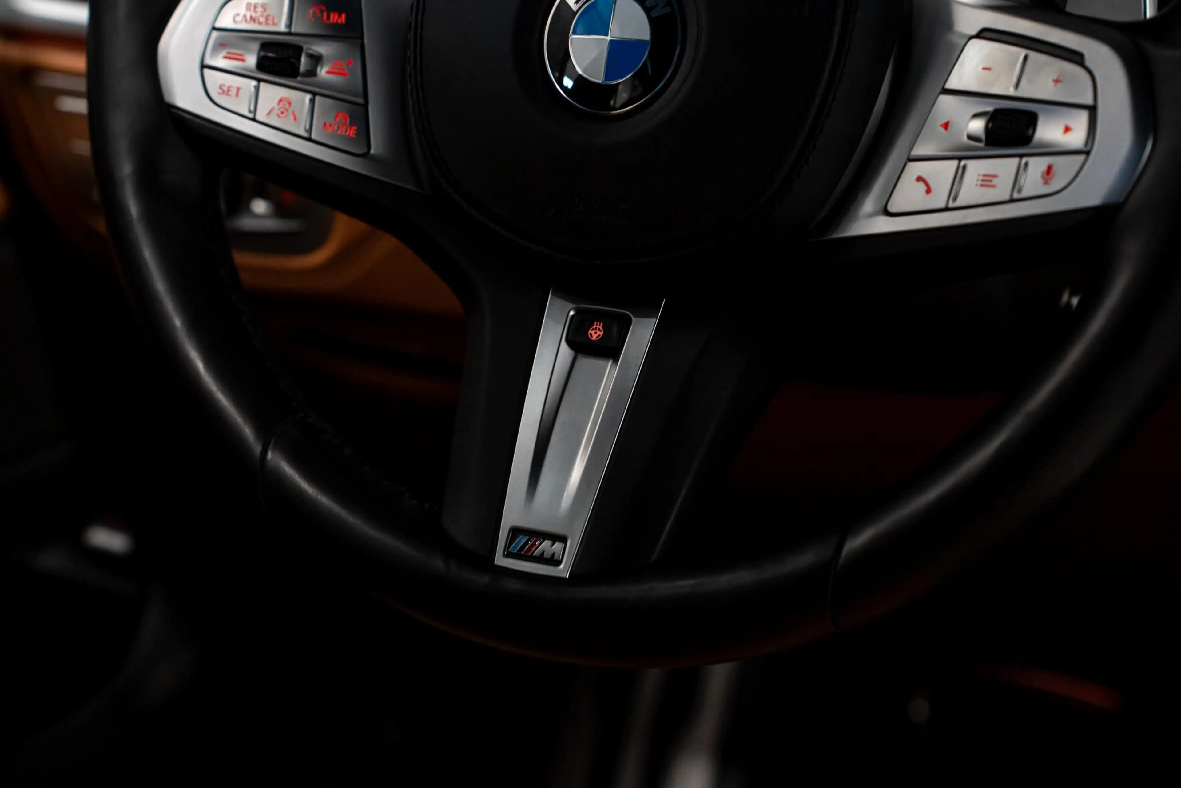 BMW 750 7-serie 750i xDrive High Executive *M-Sport / Harm — photo 48