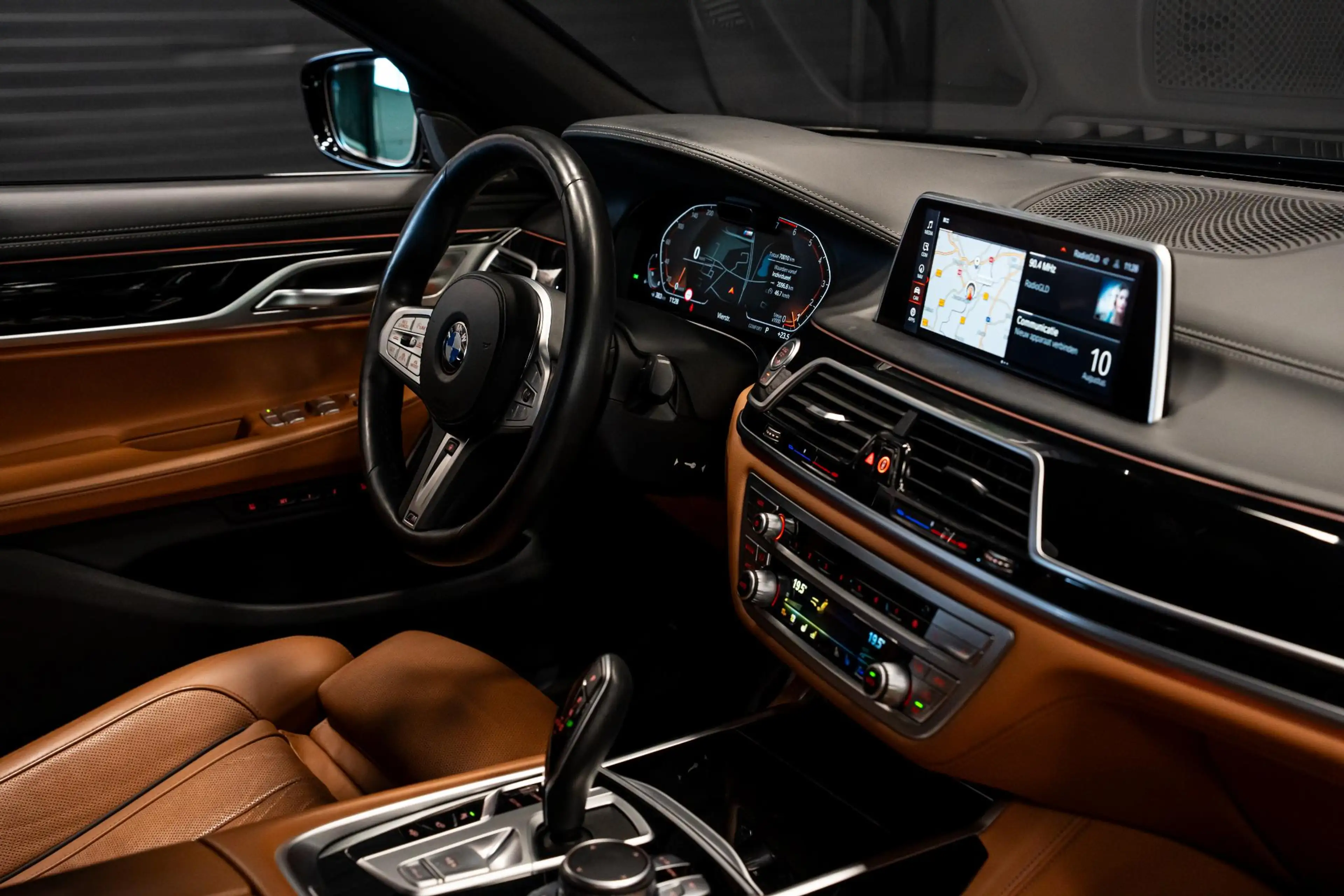 BMW 750 7-serie 750i xDrive High Executive *M-Sport / Harm — photo 46