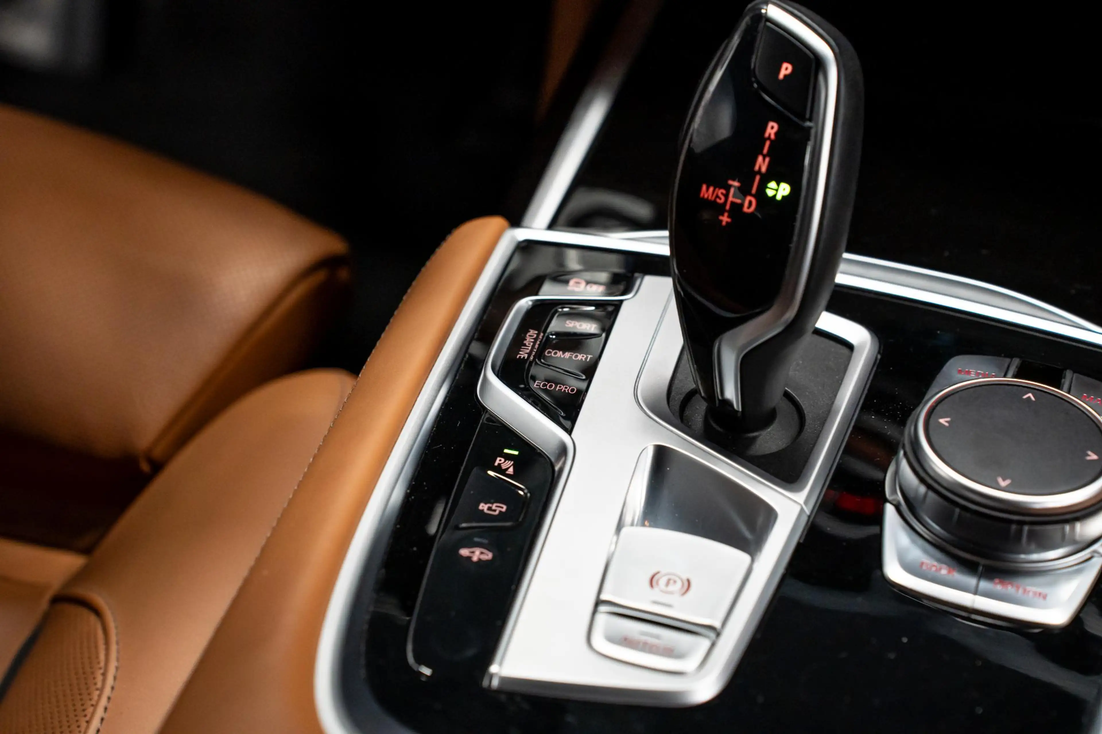 BMW 750 7-serie 750i xDrive High Executive *M-Sport / Harm — photo 50
