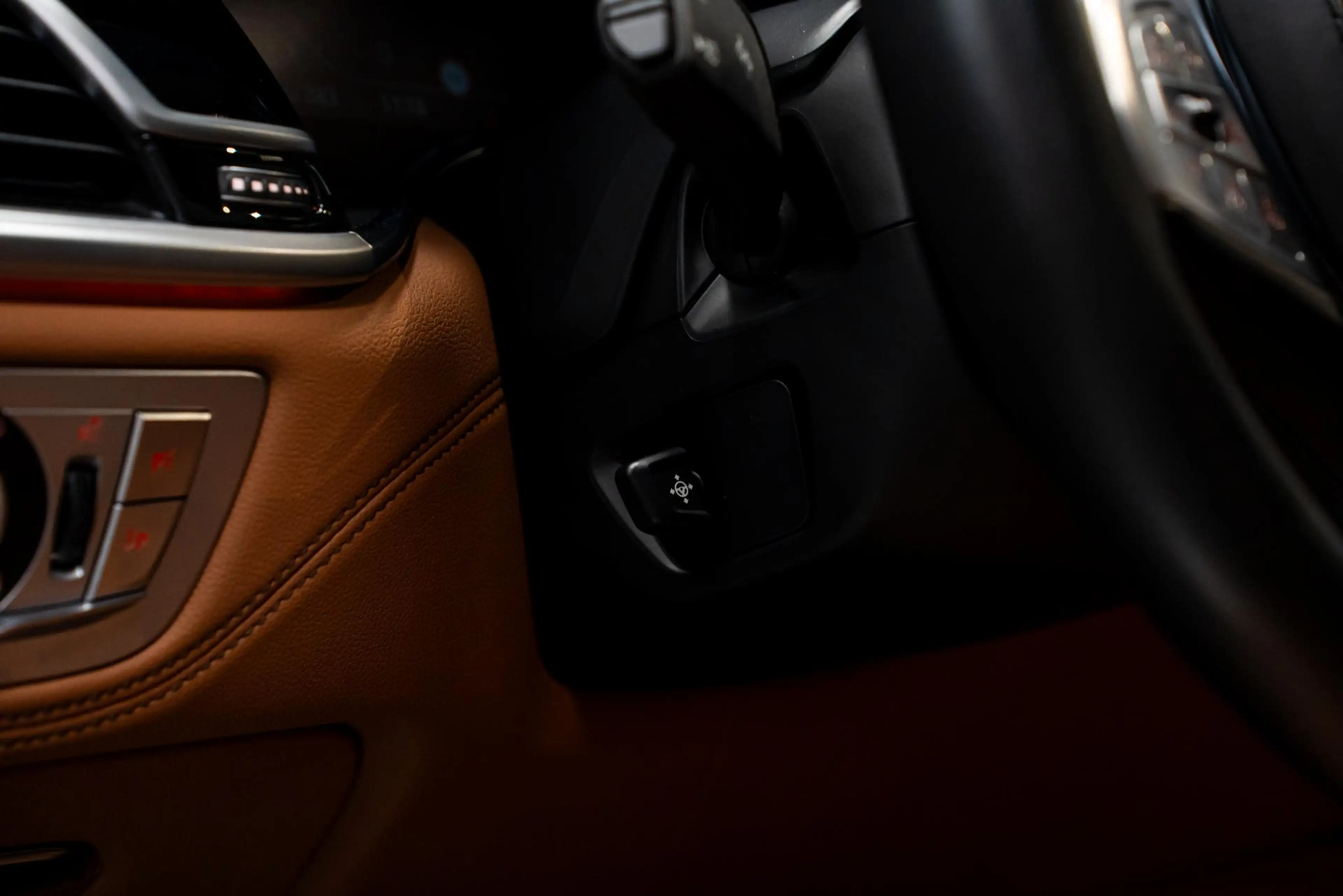 BMW 750 7-serie 750i xDrive High Executive *M-Sport / Harm — photo 20