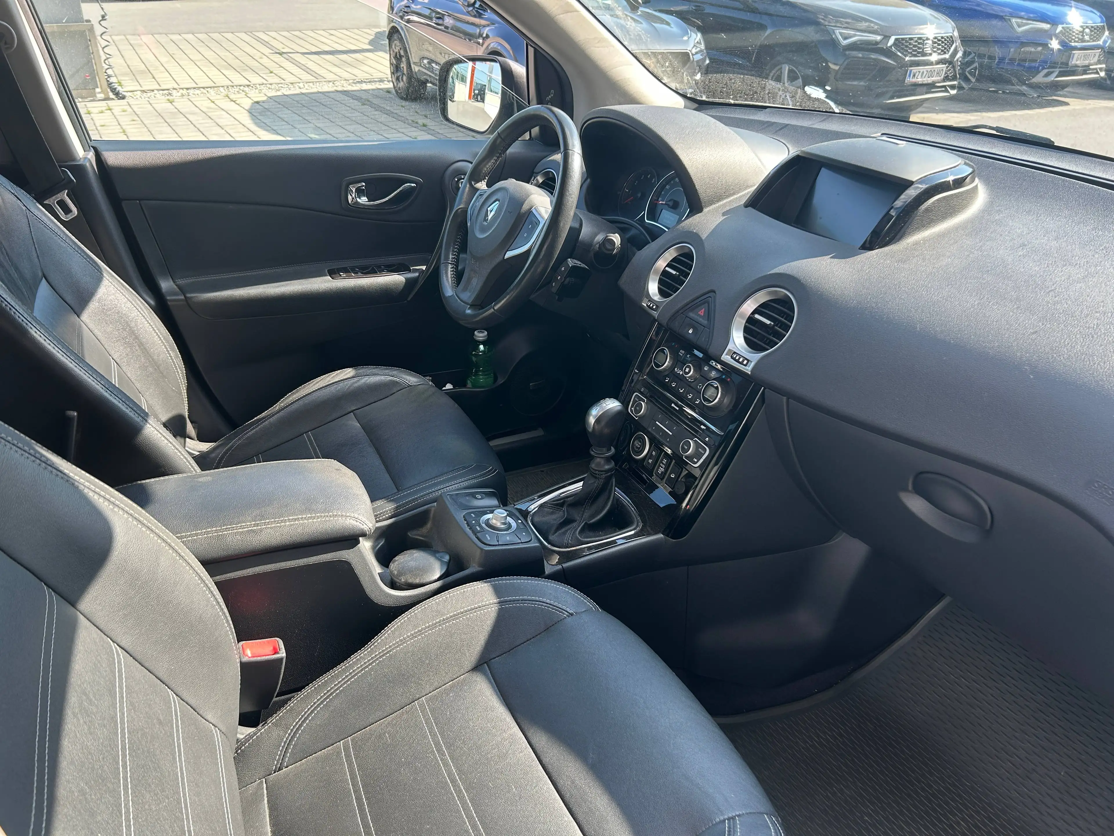 Renault Koleos Koleos dCi 150 FAP 4x4 Limited — photo 8