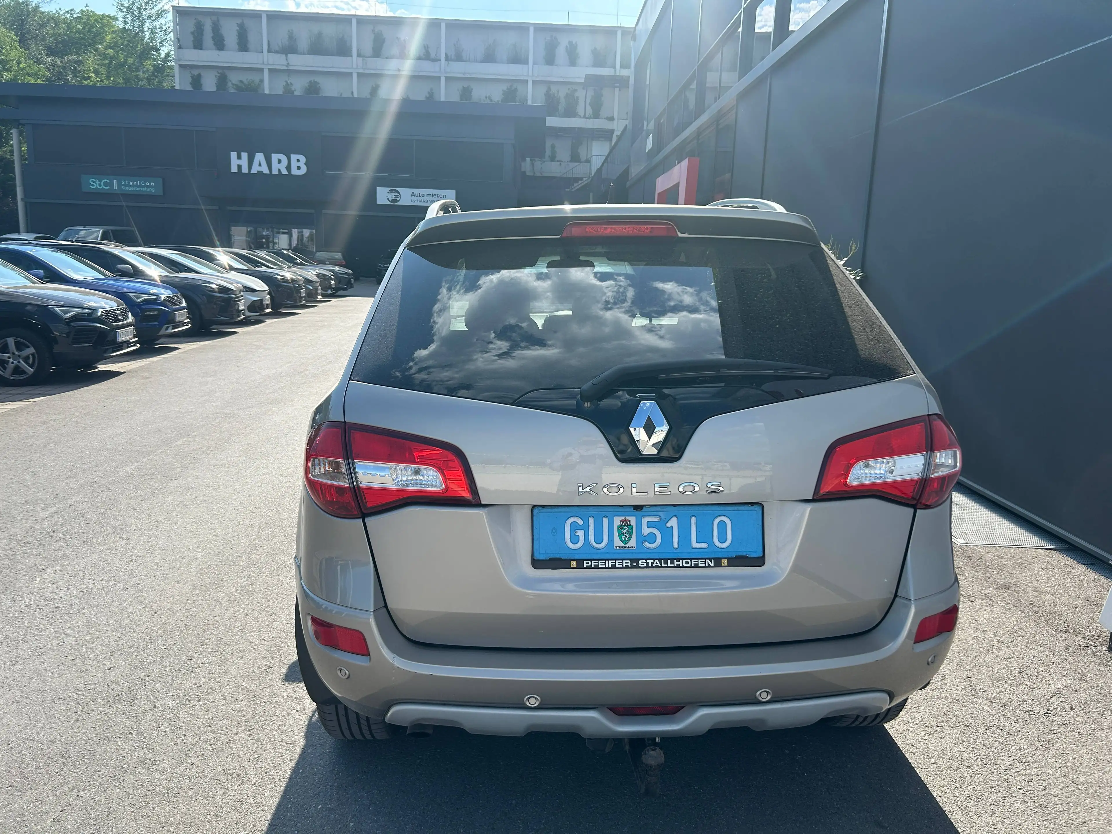 Renault Koleos Koleos dCi 150 FAP 4x4 Limited — photo 6
