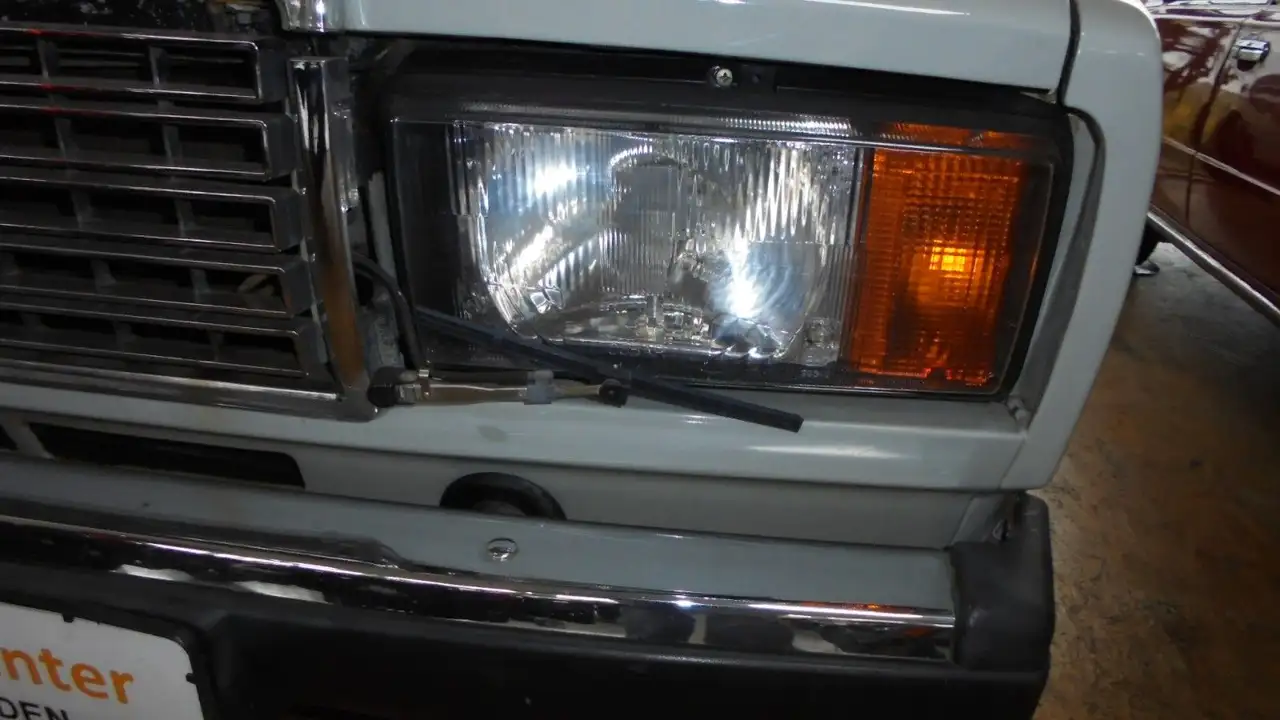 Lada 2107 1,5 4-Gang,beh.Heckscheibe, innen Grau, foto 4