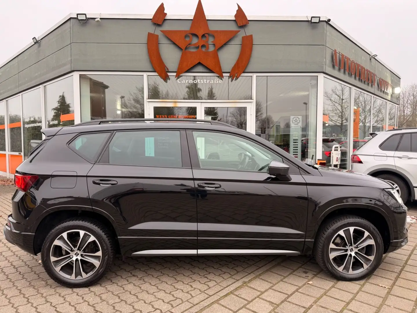 SEAT Ateca FR ,AHK Schwarz - 1