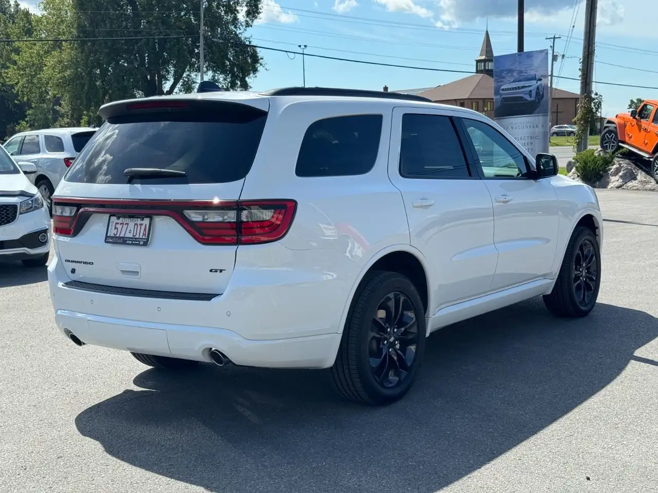 Dodge Durango снимка Dodge Durango