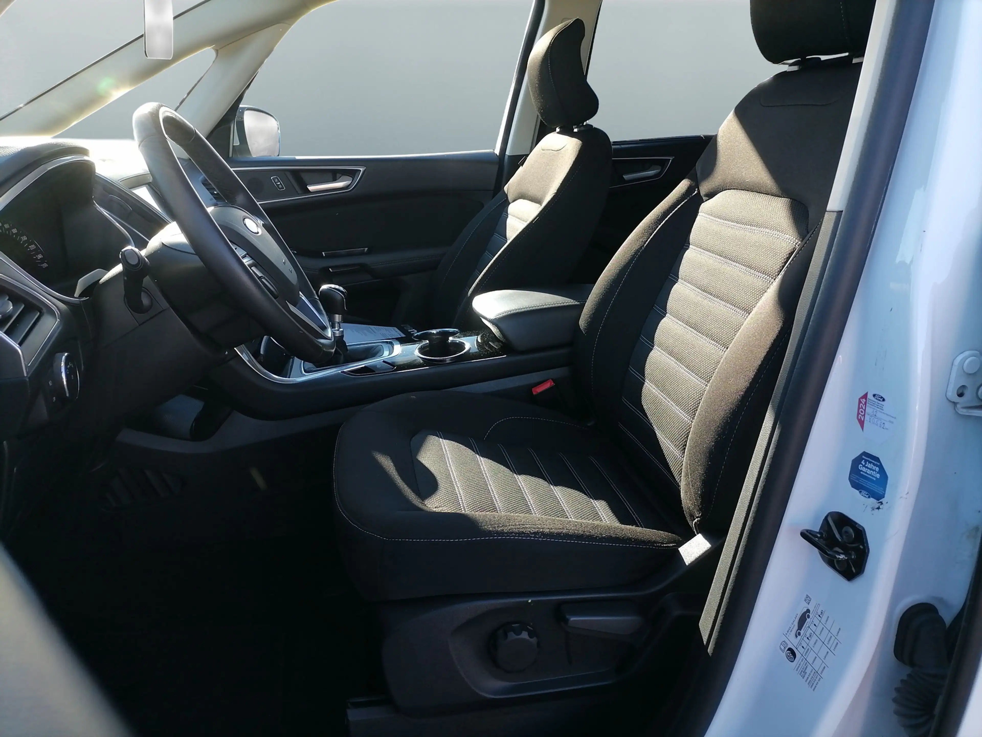 Ford Galaxy Titanium 1.5 EcoBoost 7Sitze — photo 7