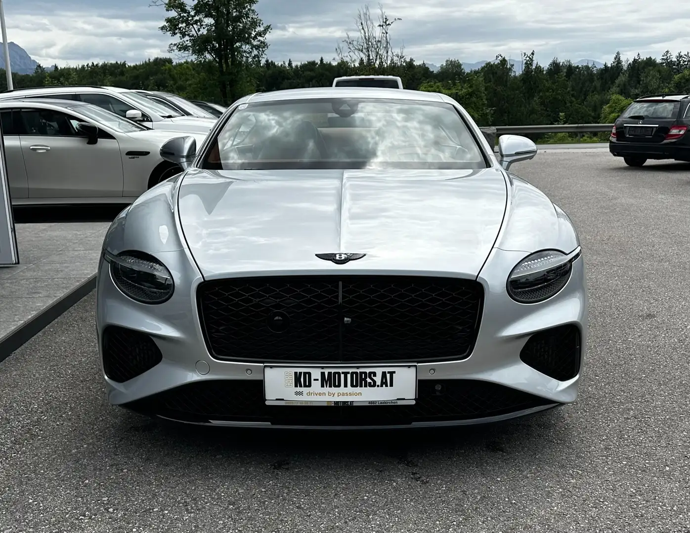 Bentley Continental GT Coupe V8 Hybrid *Ö-1.Besitz*NEU* Grau - 2