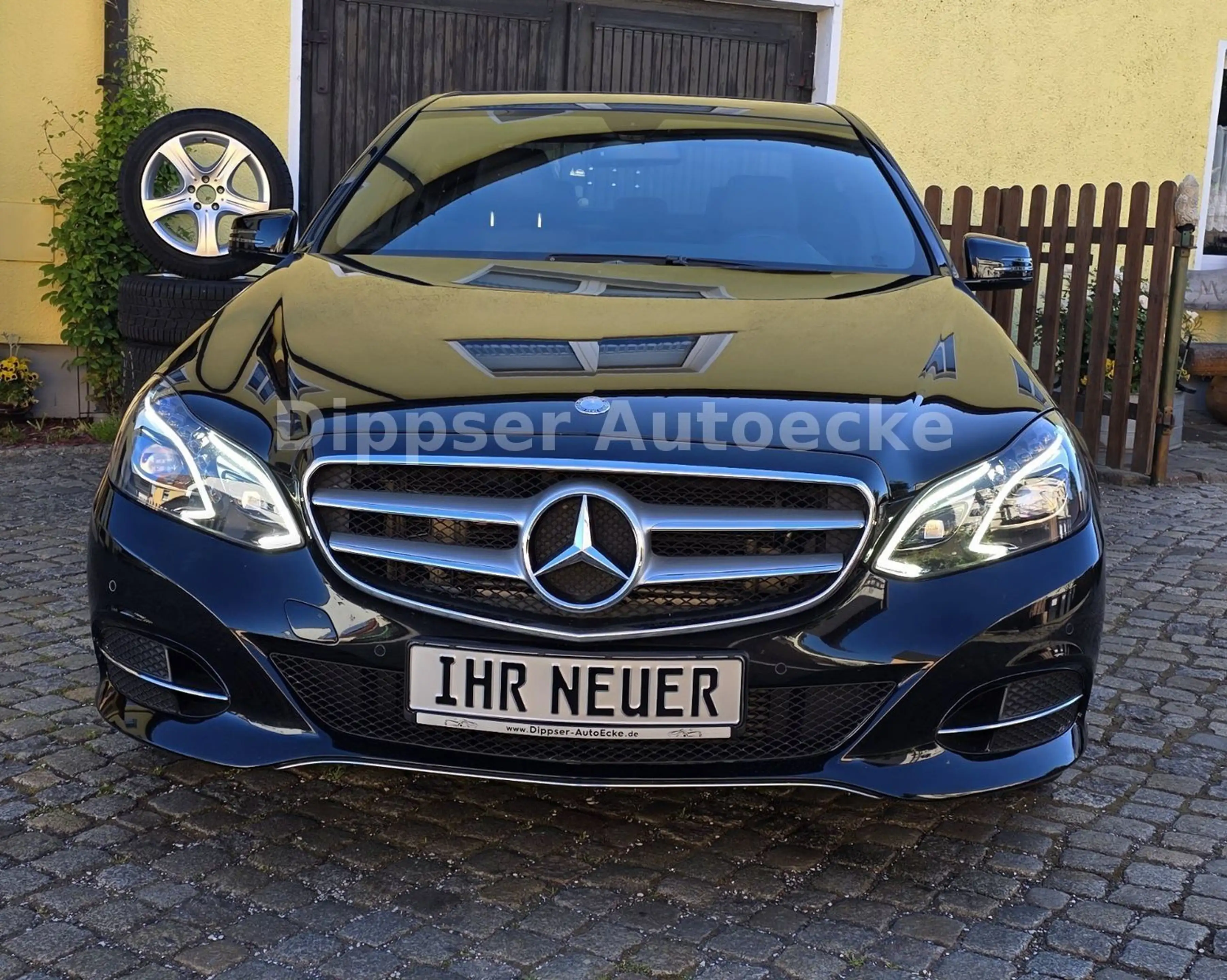 Mercedes-Benz E 350 _Limousine_4Matic_Climatr_Sitzh_8 fach... — photo 2