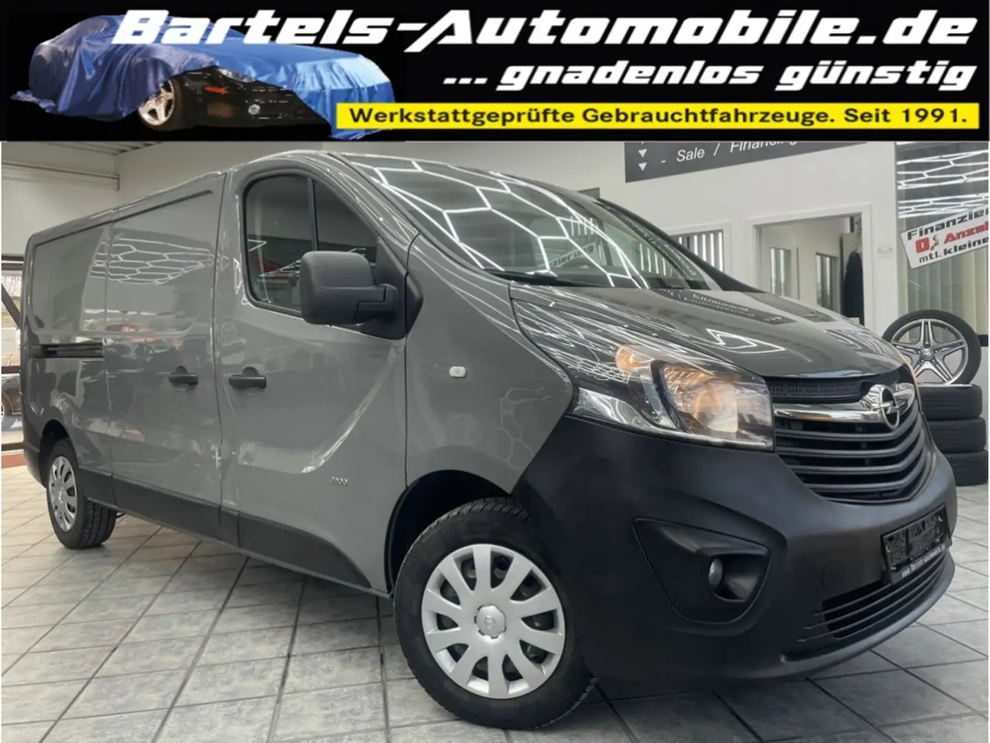 Opel Vivaro 1.6 CDTI L2H1, Klima, Bluetooth, HU 08 26 Grau - 1