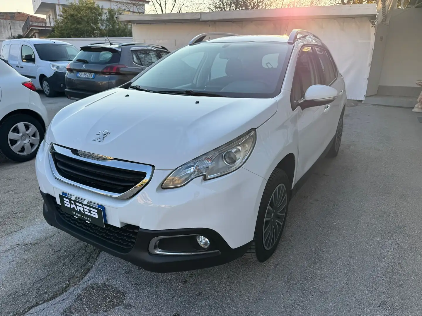 Peugeot 2008 2008 1.2 puretech (vti) 12v Allure 82cv Weiß - 2