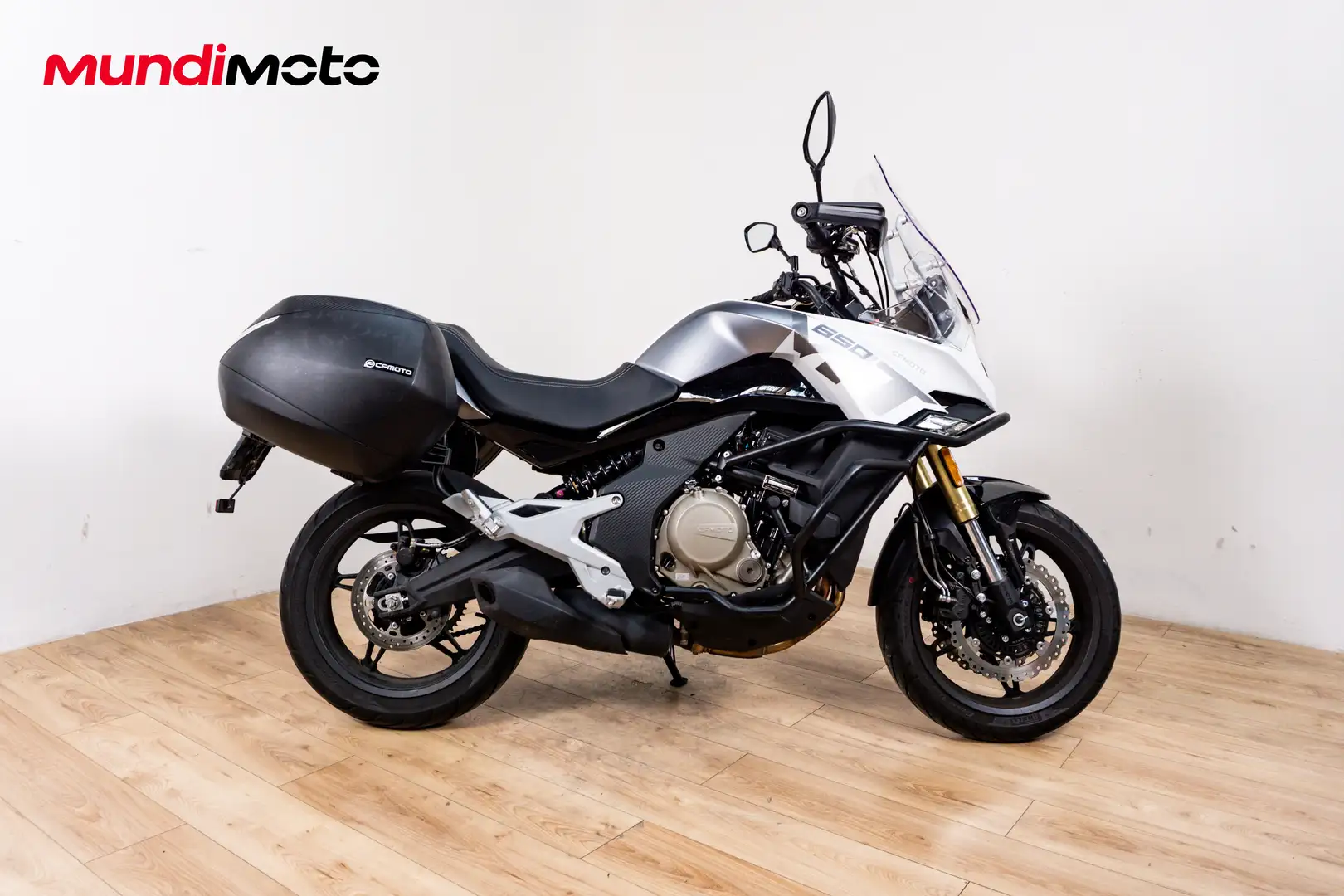 CFMOTO 650 MT - 1