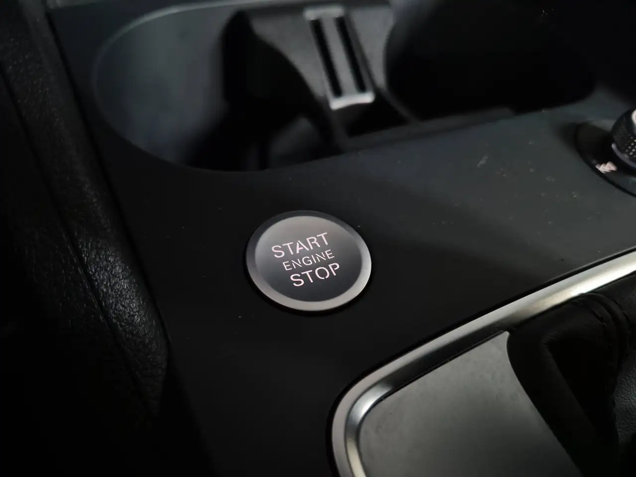 Audi Q2 35 TFSI S-TRONIC MATRIX APPLE CAR PLAY/ANDROID AUTO RETROCAMERA ACC RICARIA WIRELESS VIRTUAL COCKPIT, миниатюра 17