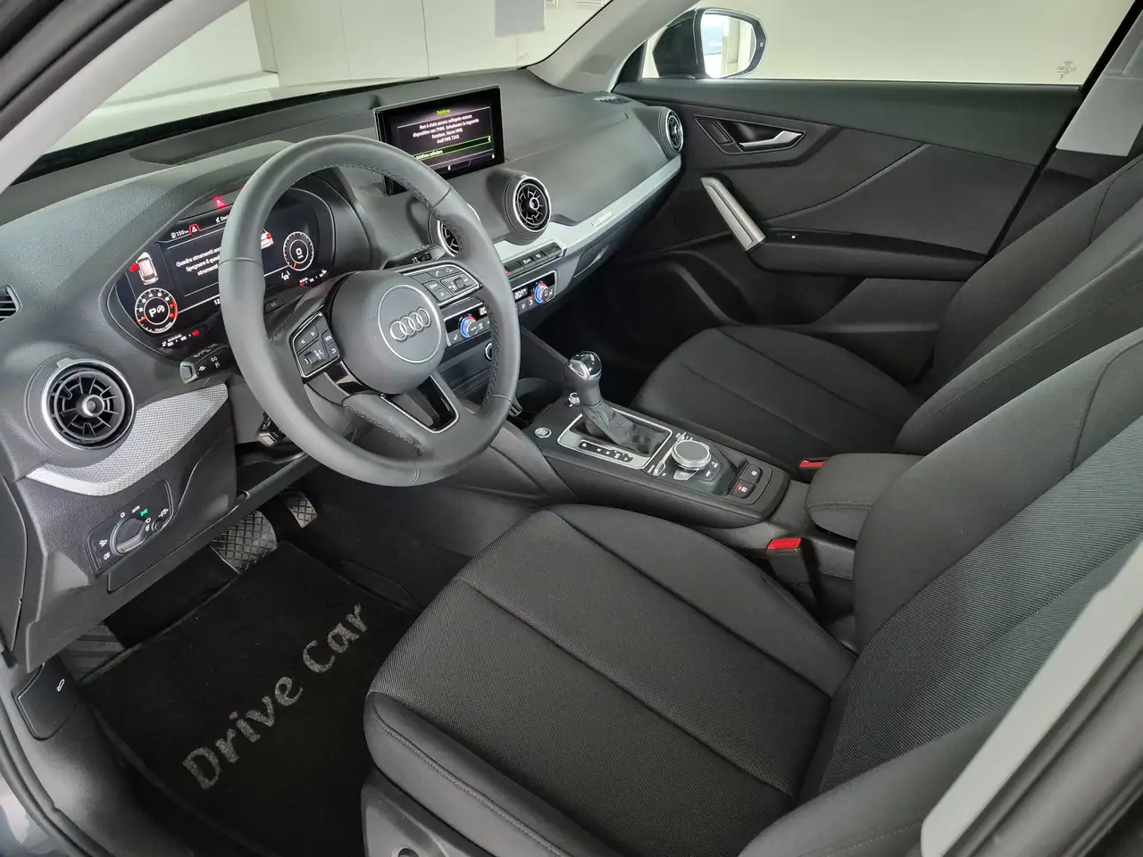 Audi Q2 35 TFSI S-TRONIC MATRIX APPLE CAR PLAY/ANDROID AUTO RETROCAMERA ACC RICARIA WIRELESS VIRTUAL COCKPIT, миниатюра 8