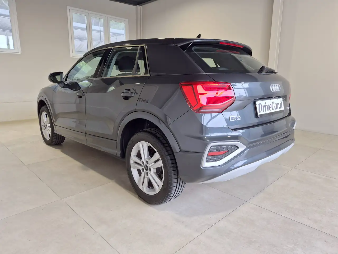 Audi Q2 35 TFSI S-TRONIC MATRIX APPLE CAR PLAY/ANDROID AUTO RETROCAMERA ACC RICARIA WIRELESS VIRTUAL COCKPIT, миниатюра 3
