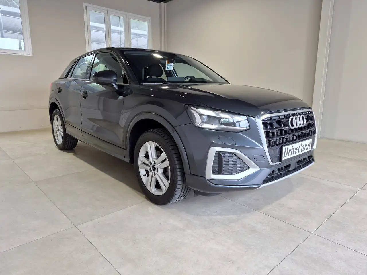 Audi Q2 35 TFSI S-TRONIC MATRIX APPLE CAR PLAY/ANDROID AUTO RETROCAMERA ACC RICARIA WIRELESS VIRTUAL COCKPIT, миниатюра 6