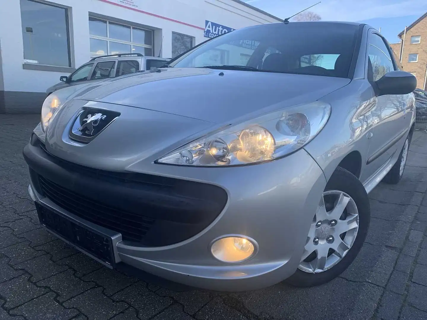 Peugeot 206 206+ 75 Urban Style Plateado - 1