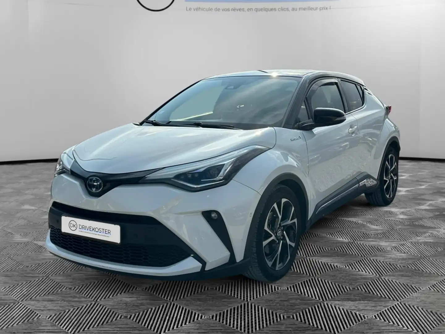 Toyota C-HR 1.8 Hybrid - BV e-CVT - Collection Blanc - 1