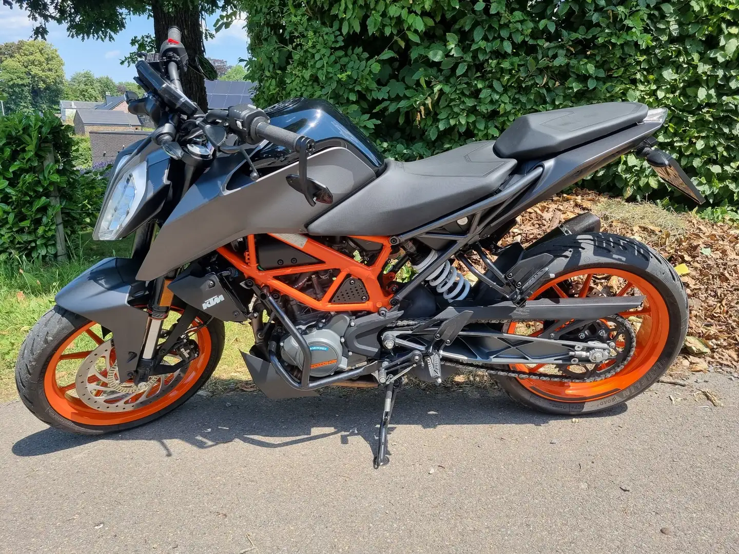 KTM 125 Duke abs akrapovic Noir - 1