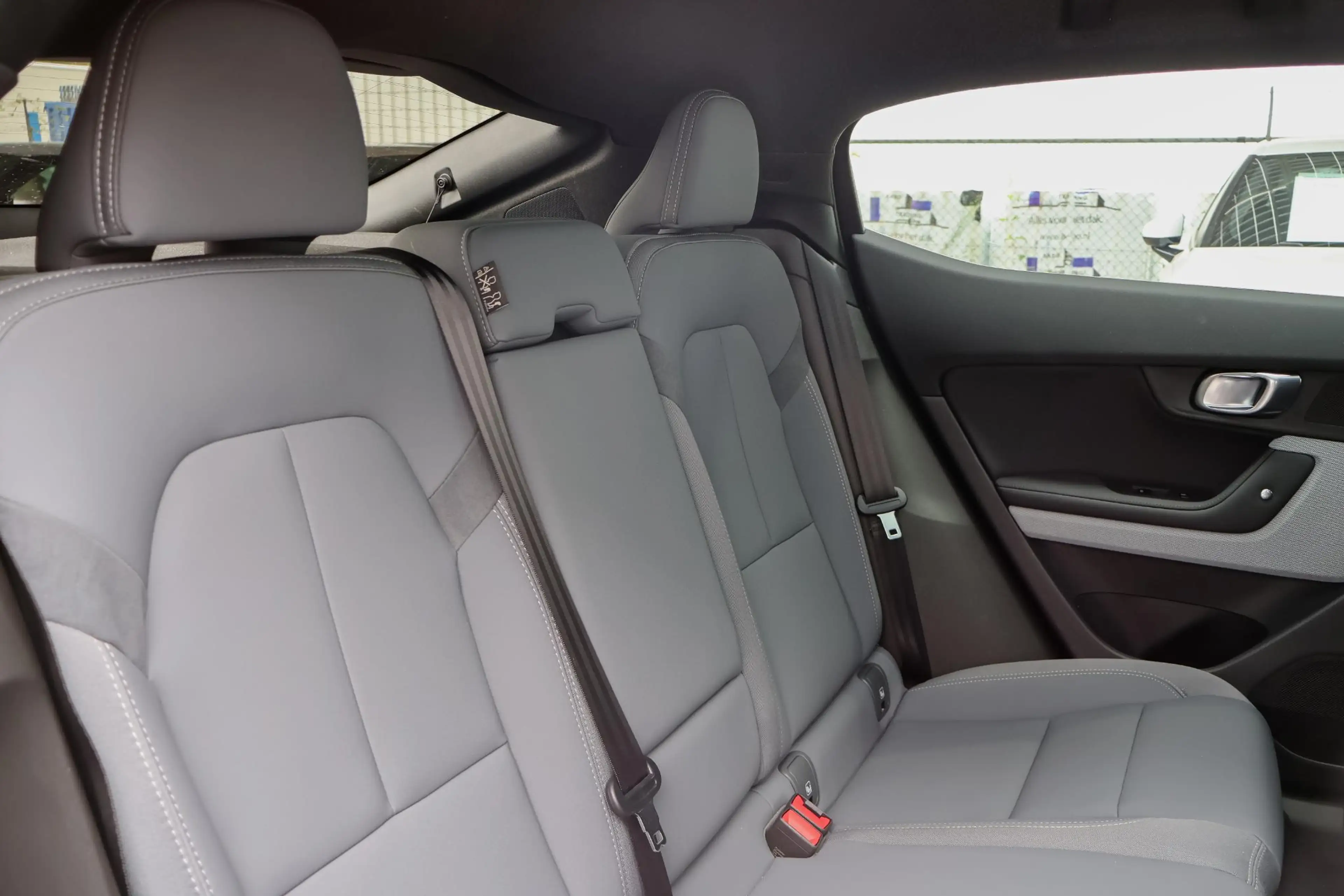 Polestar 2 Long Range Single Motor Plus 82 kWh Panoramisch Da — photo 8
