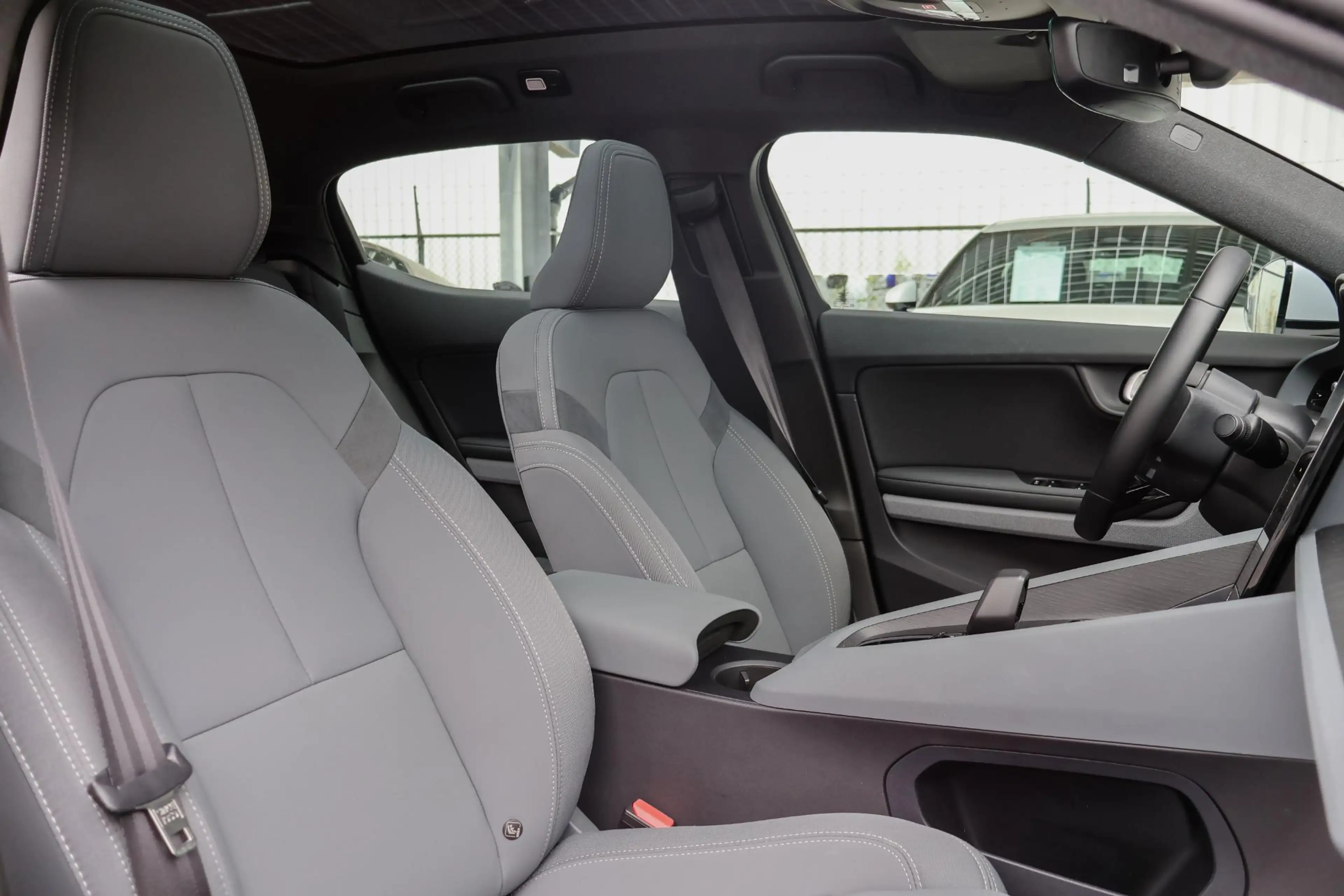 Polestar 2 Long Range Single Motor Plus 82 kWh Panoramisch Da — photo 2