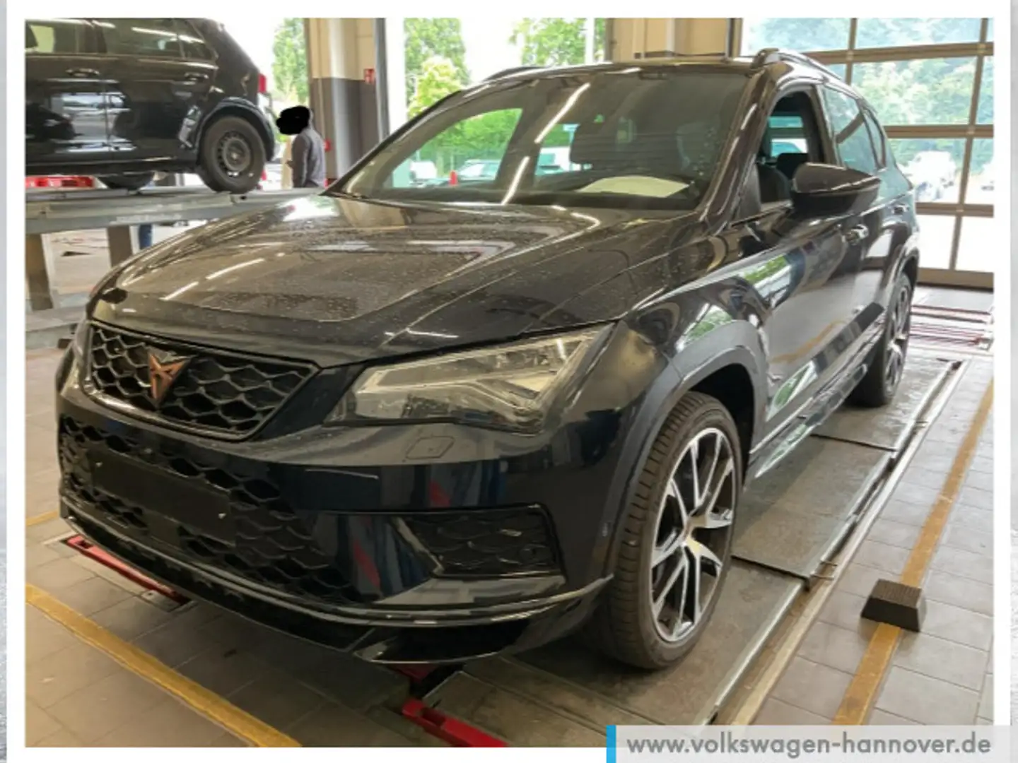 SEAT Ateca 2.0 TSI DSG Navi LED ACC PDC SHZ DCC DAB+ Schwarz - 1