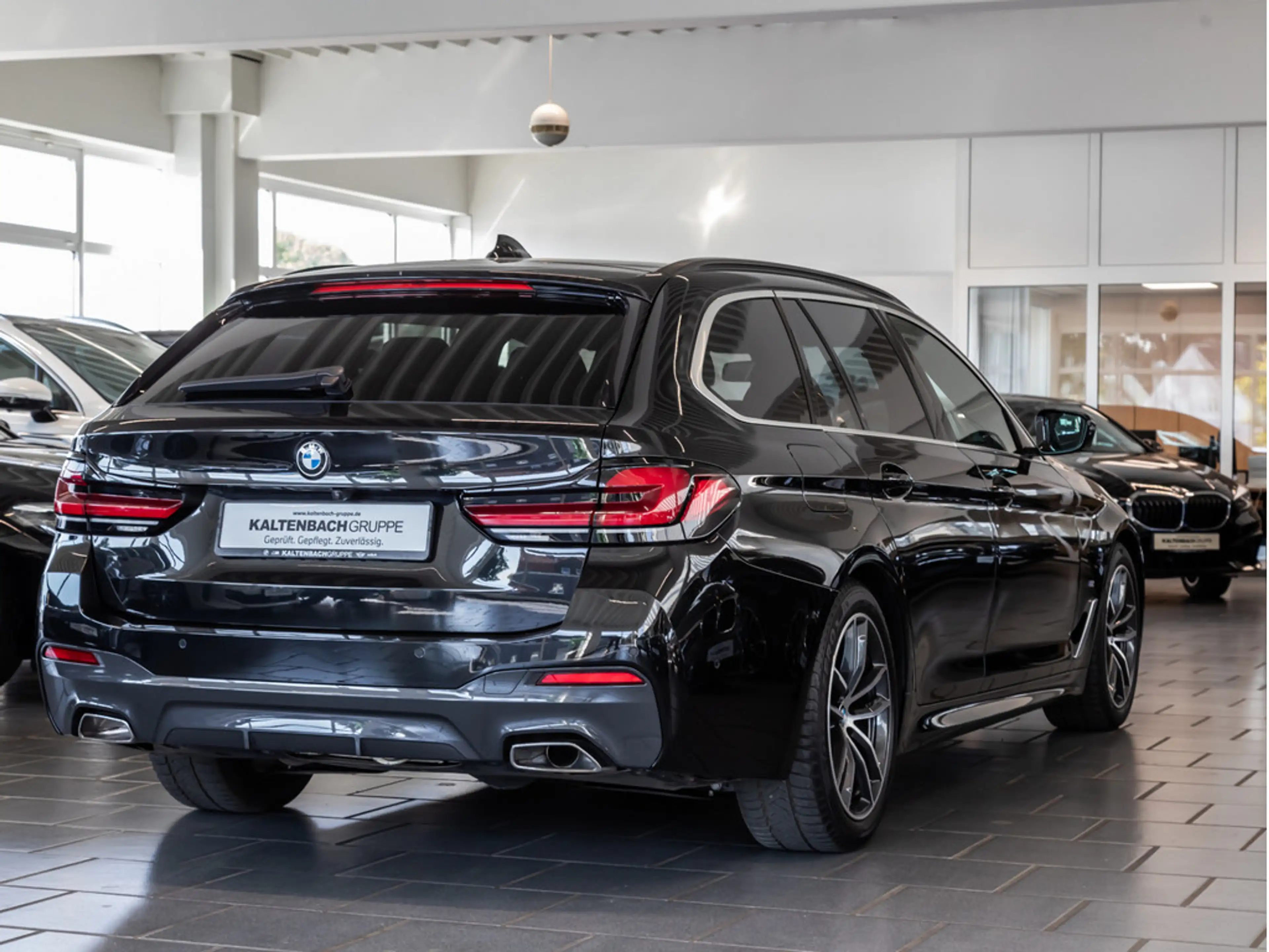 BMW 540 d Touring xDrive M-Sport FACEL. AHK HUD — photo 5