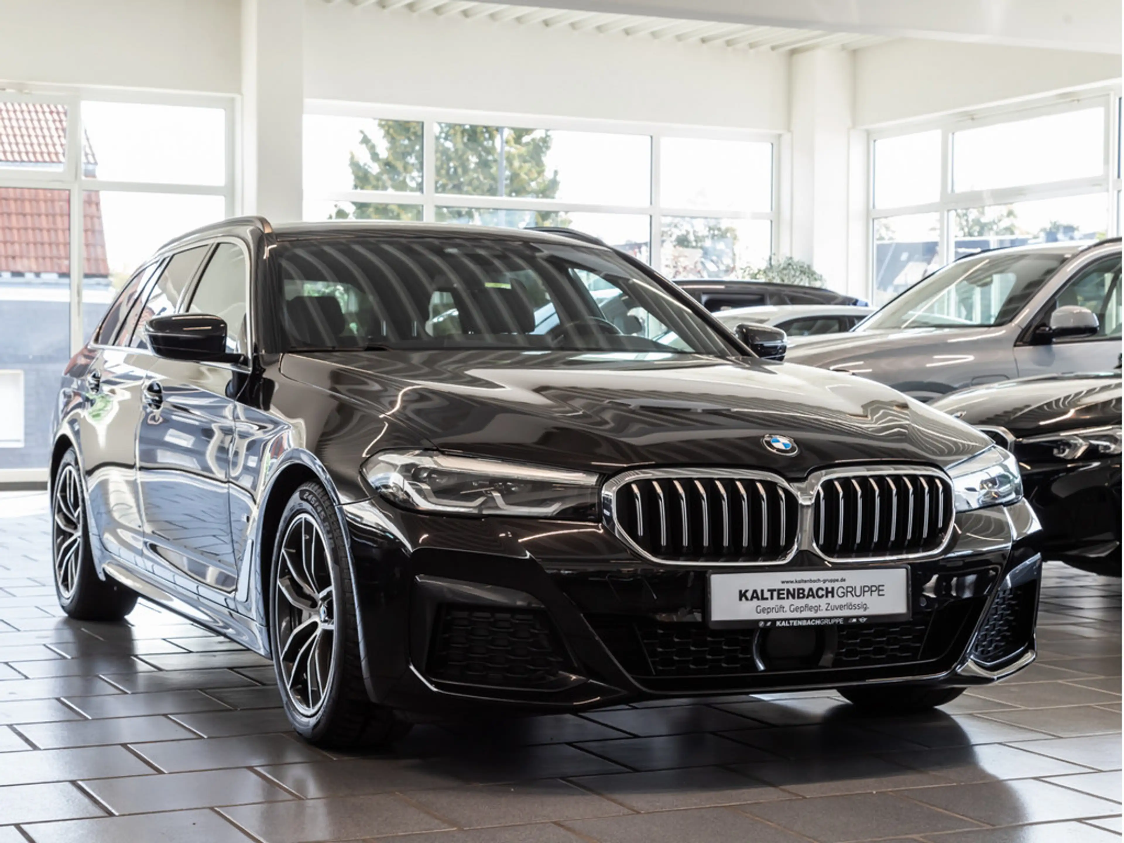 BMW 540 d Touring xDrive M-Sport FACEL. AHK HUD — photo 4
