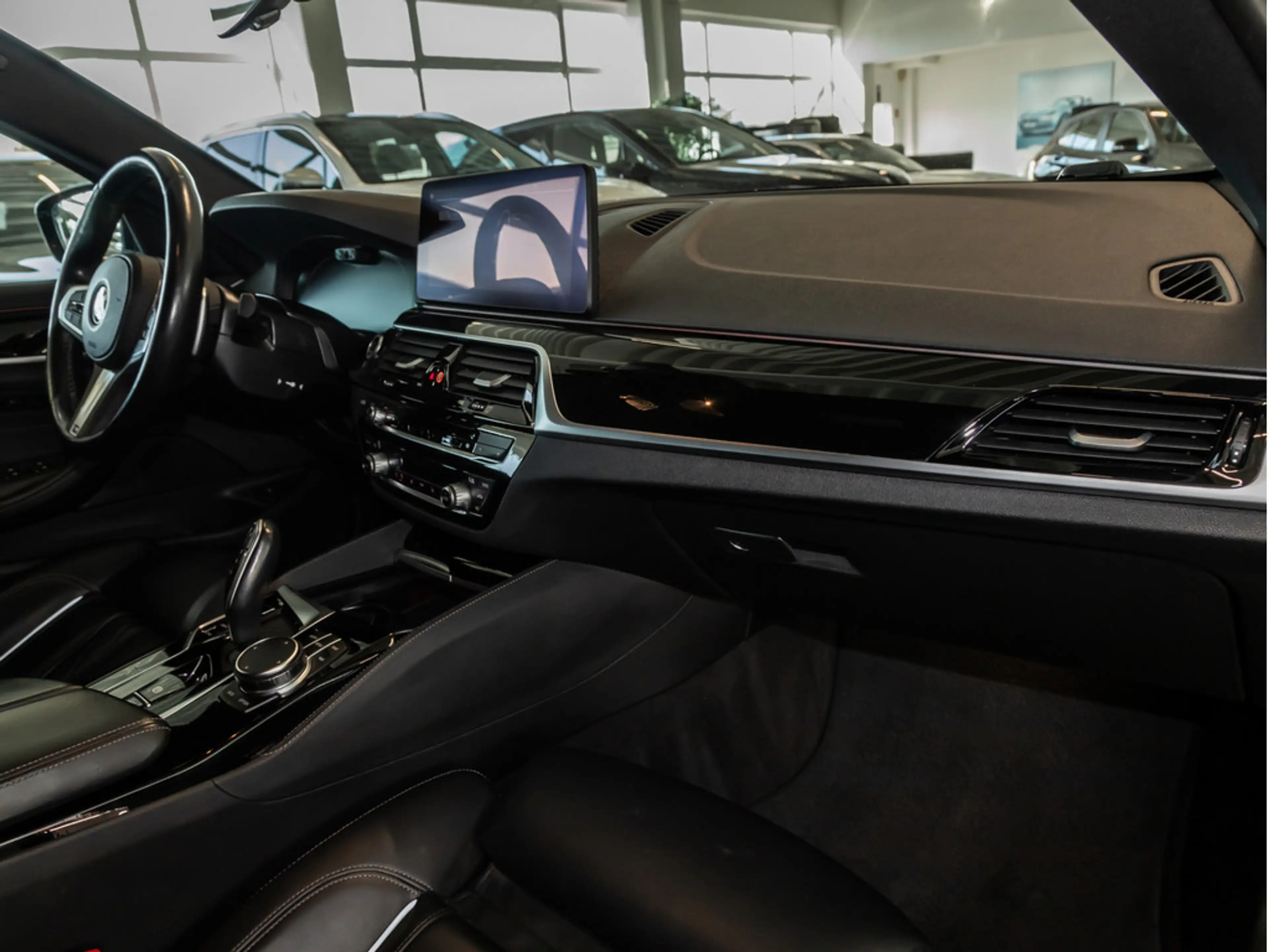 BMW 540 d Touring xDrive M-Sport FACEL. AHK HUD — photo 8