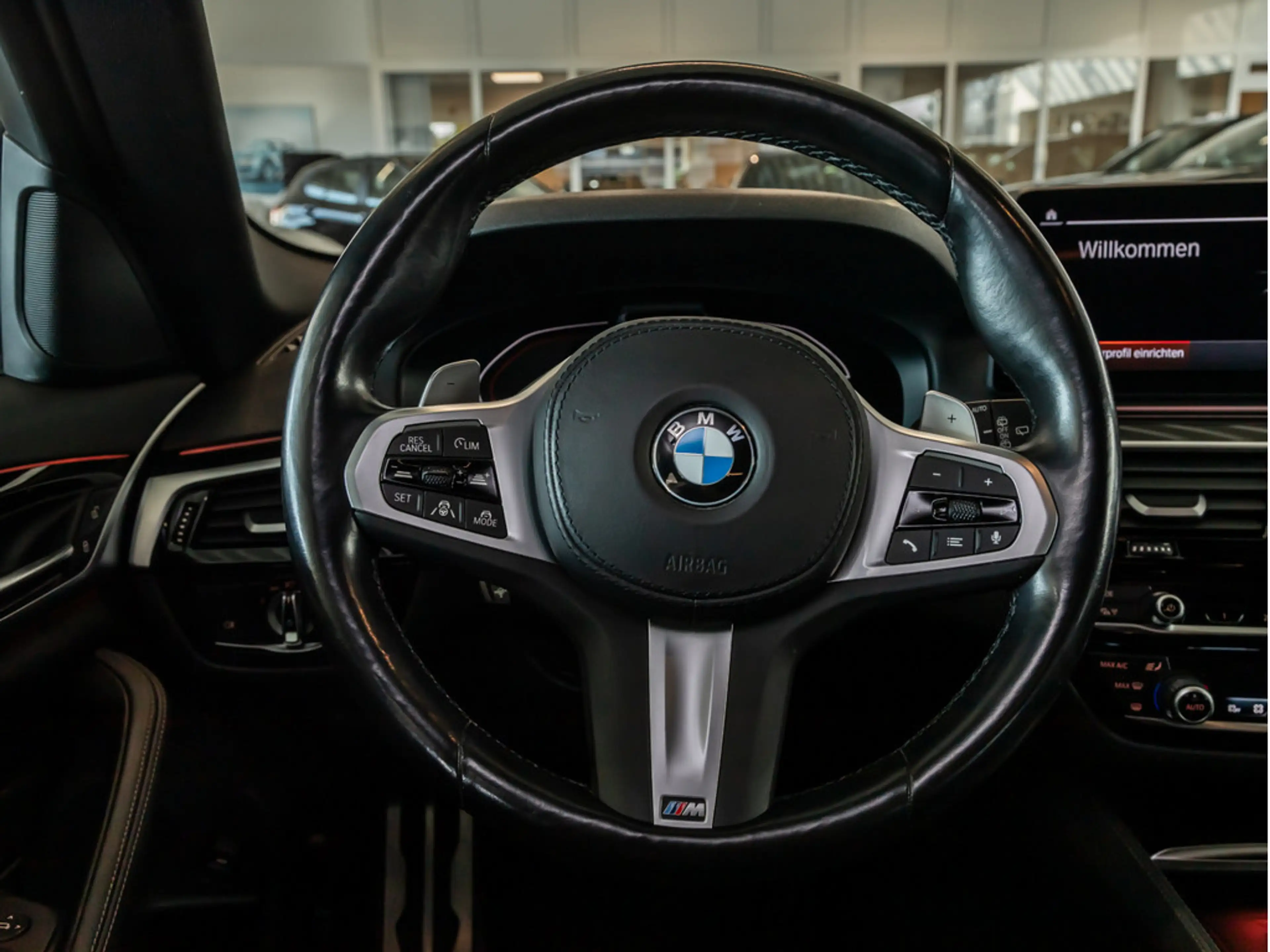 BMW 540 d Touring xDrive M-Sport FACEL. AHK HUD — photo 13