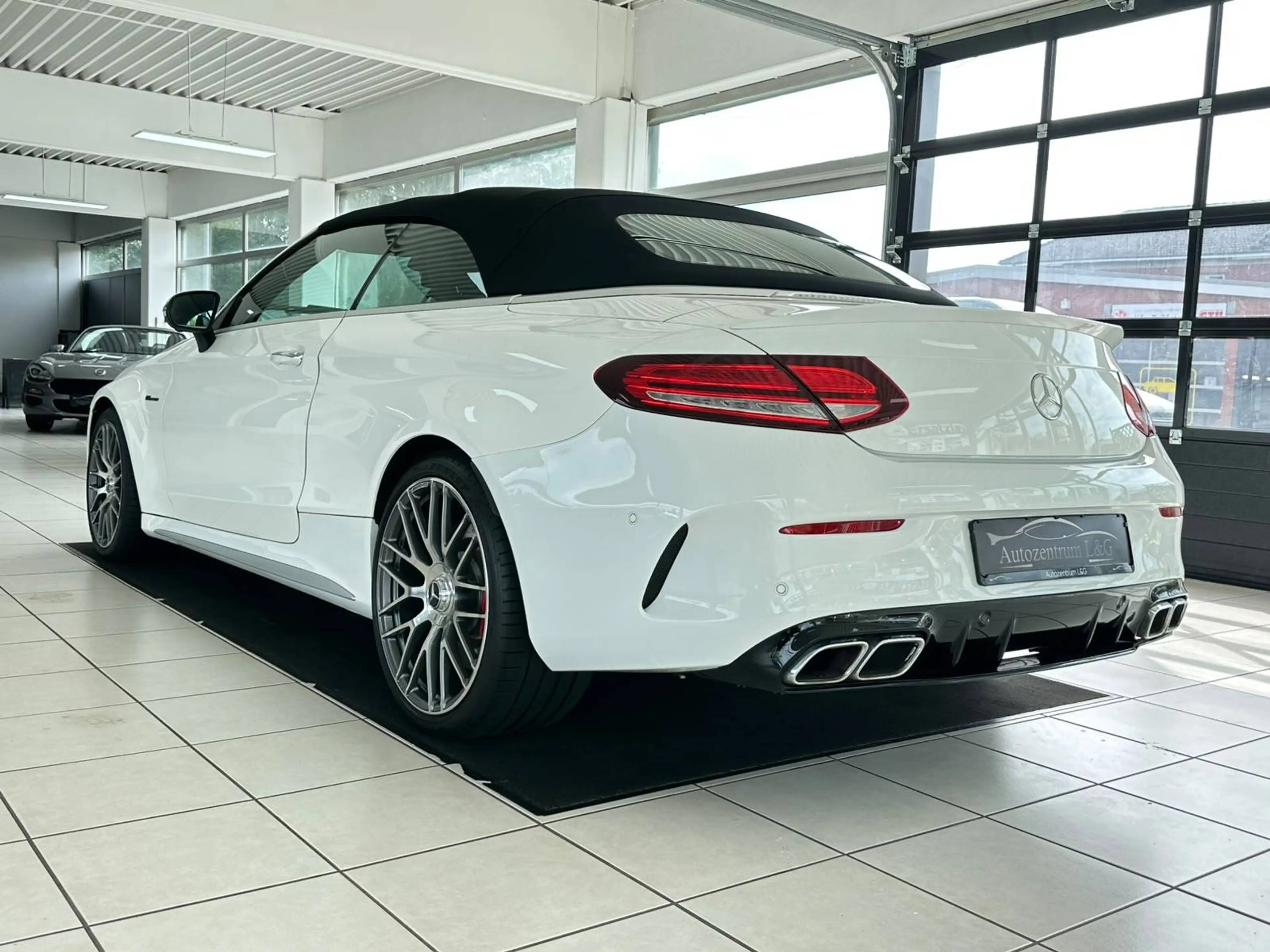 Mercedes-Benz C 63 AMG C 63 S AMG (205.487) — photo 5