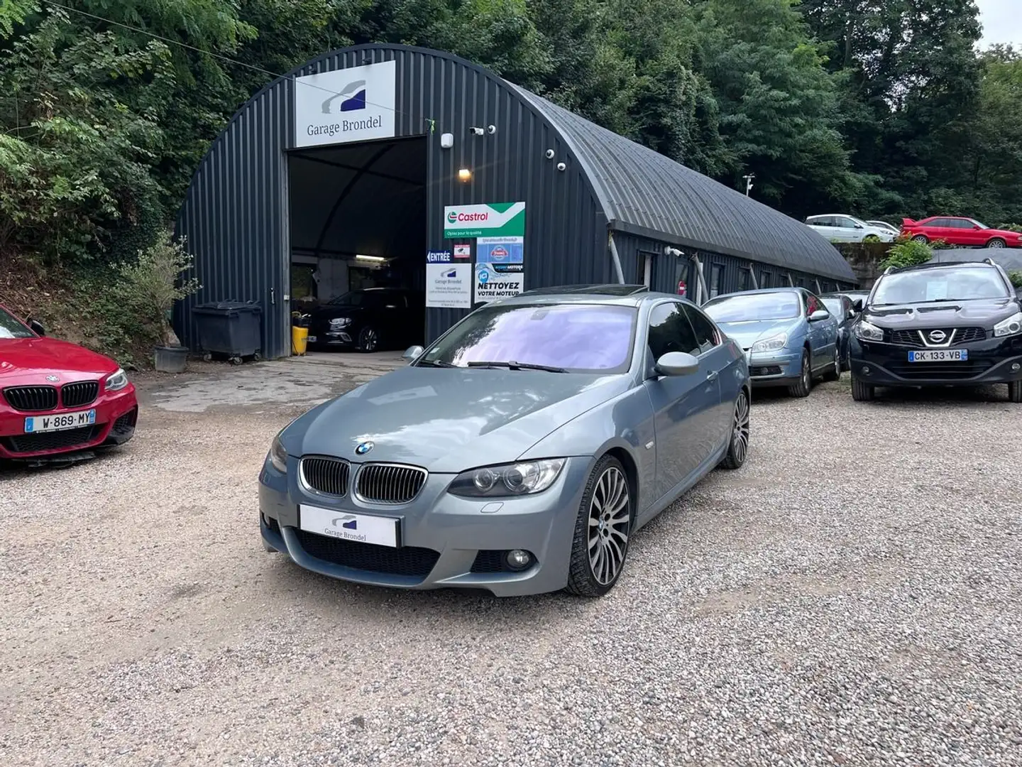 BMW 335 (E92) 335ci 3.0 i 305cv BVA Luxe 2ème main Grijs - 1