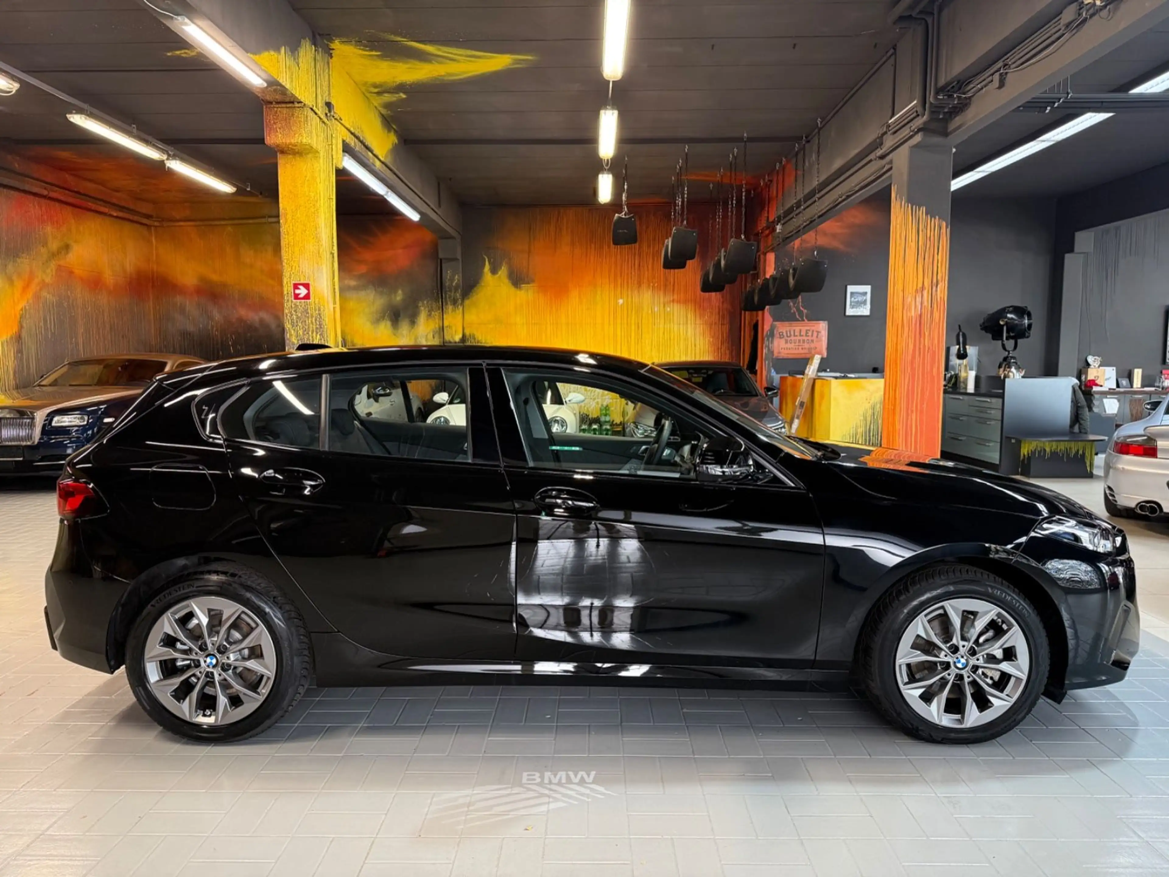 BMW 120 i Aut. LED~HEADUP~KAMERA360~ICONIC GLOW~DAB+ — photo 8